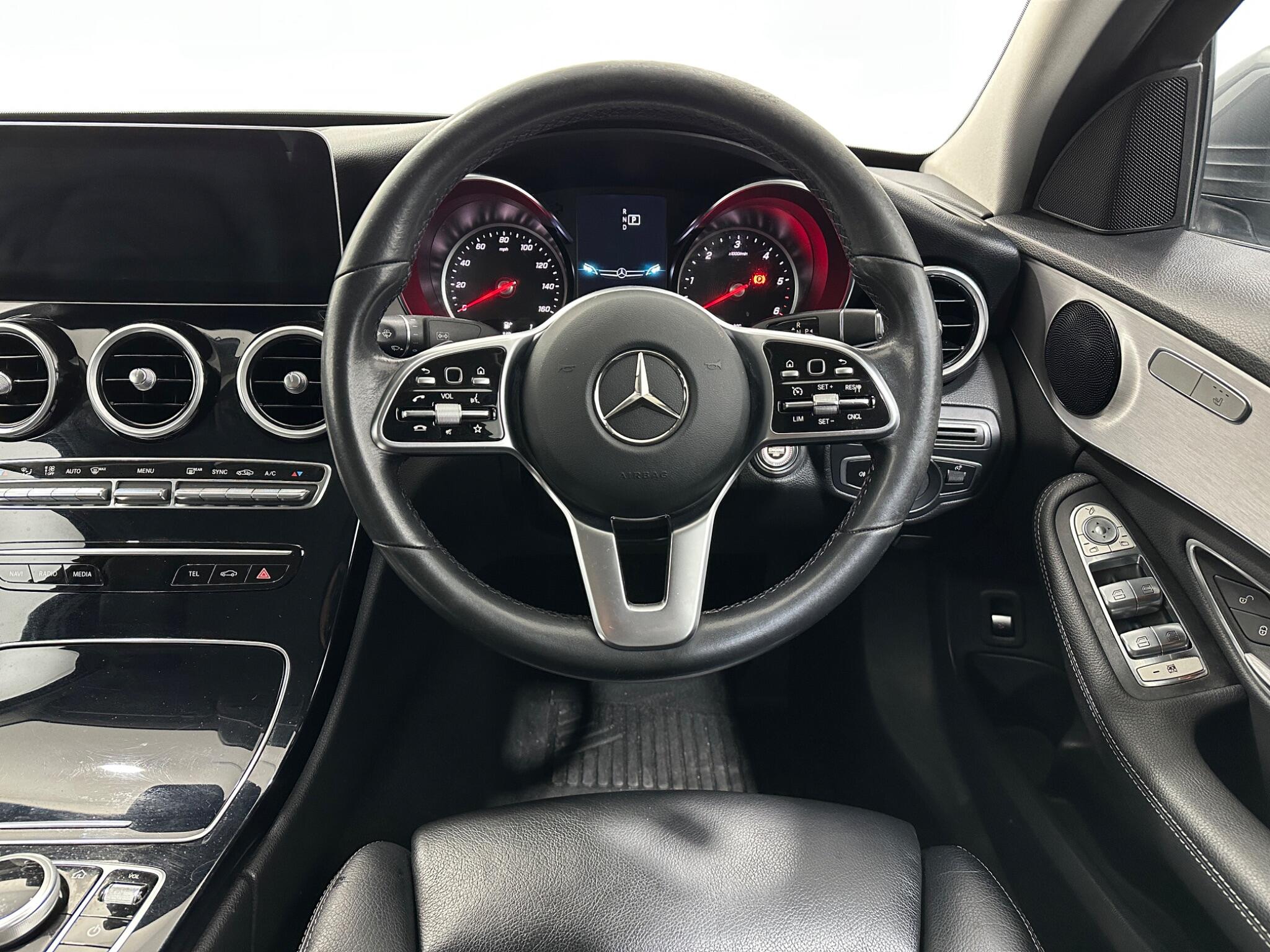 Mercedes-Benz C-Class view 13