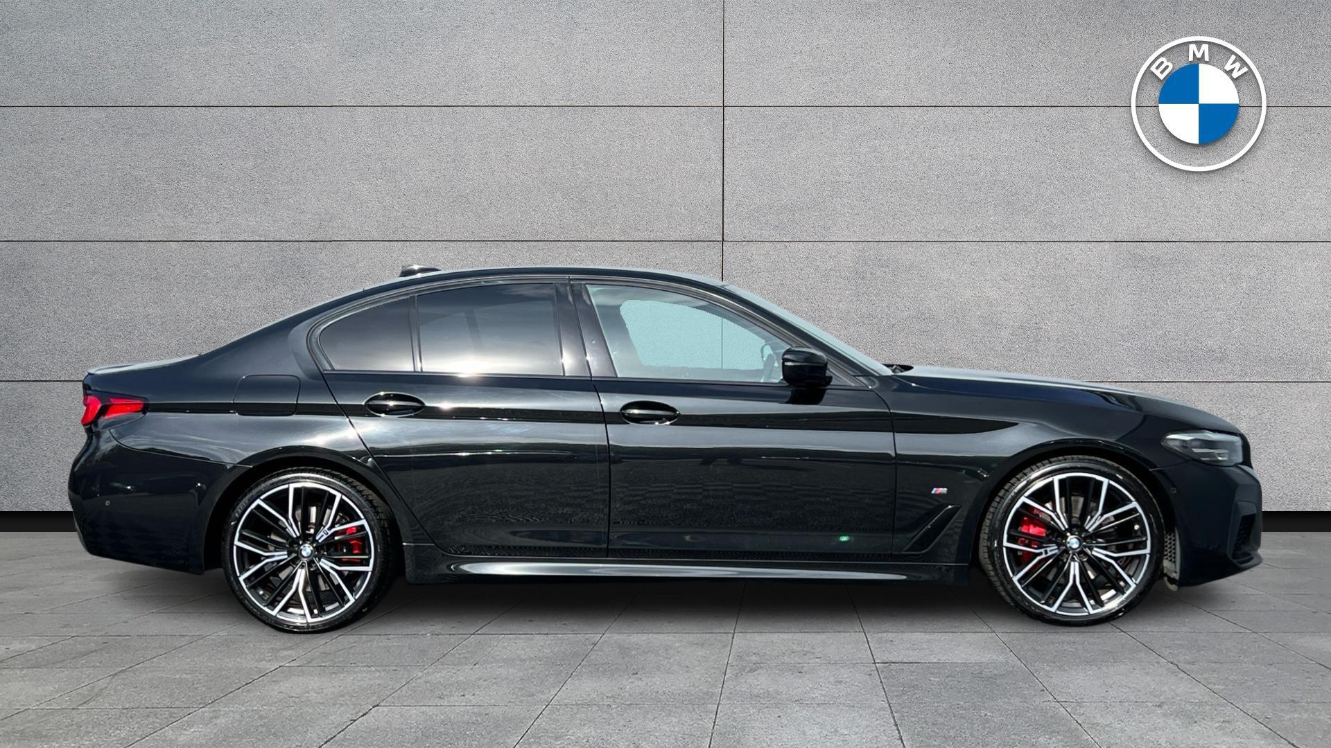 BMW 5 Series view 3