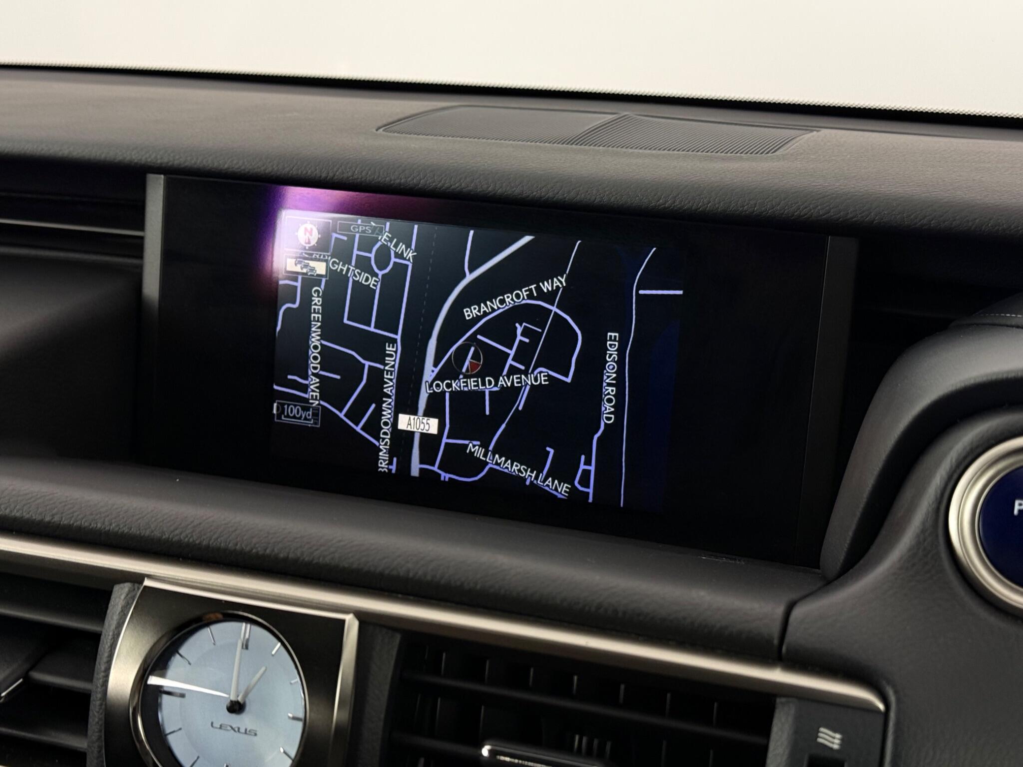 Lexus Is view 29