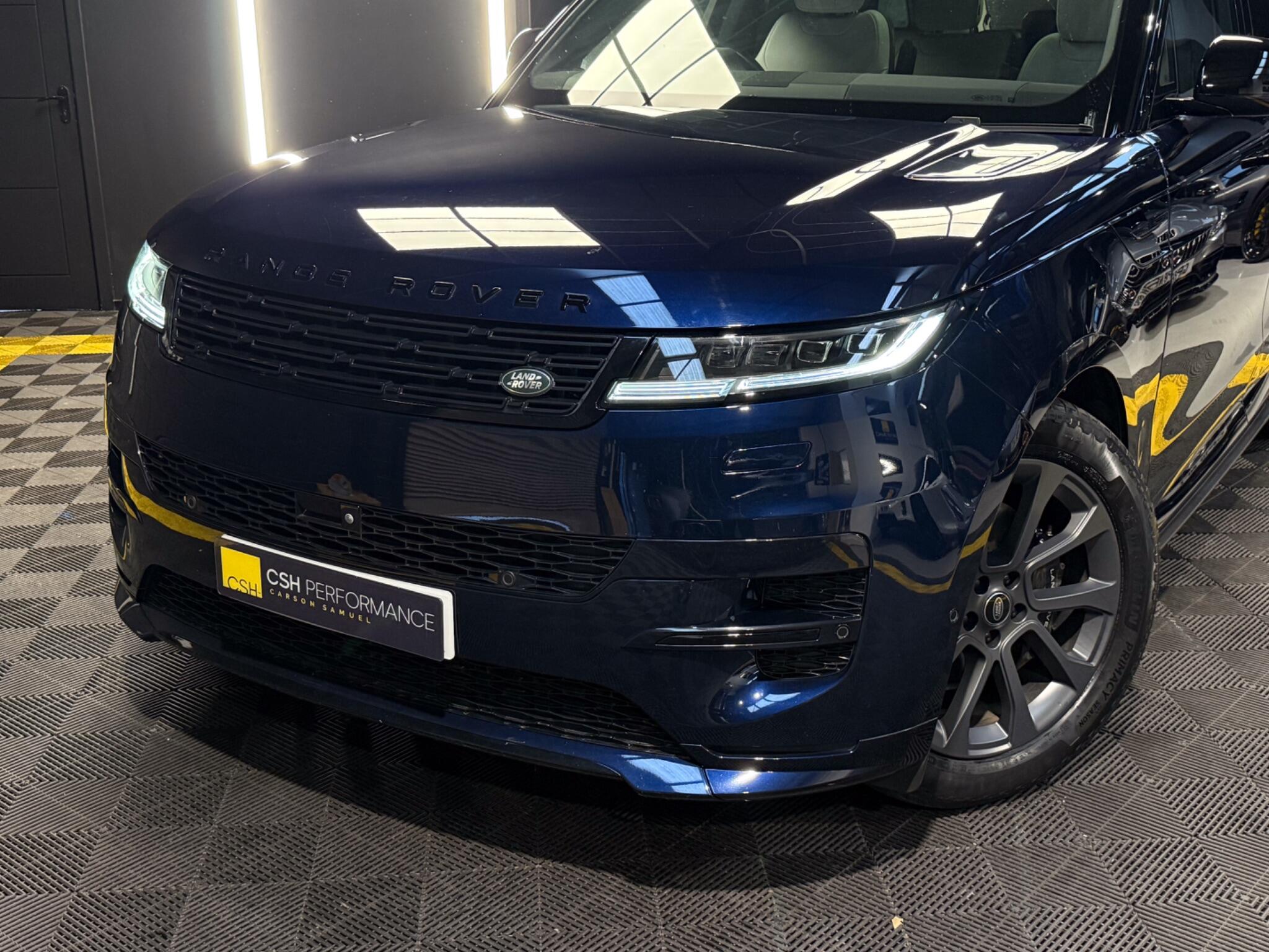Land Rover Range Rover Sport view 8