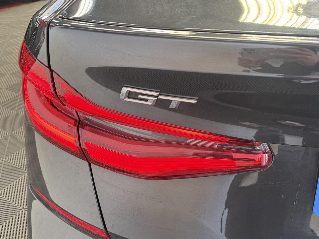 BMW 6 Series Gran Turismo view 28