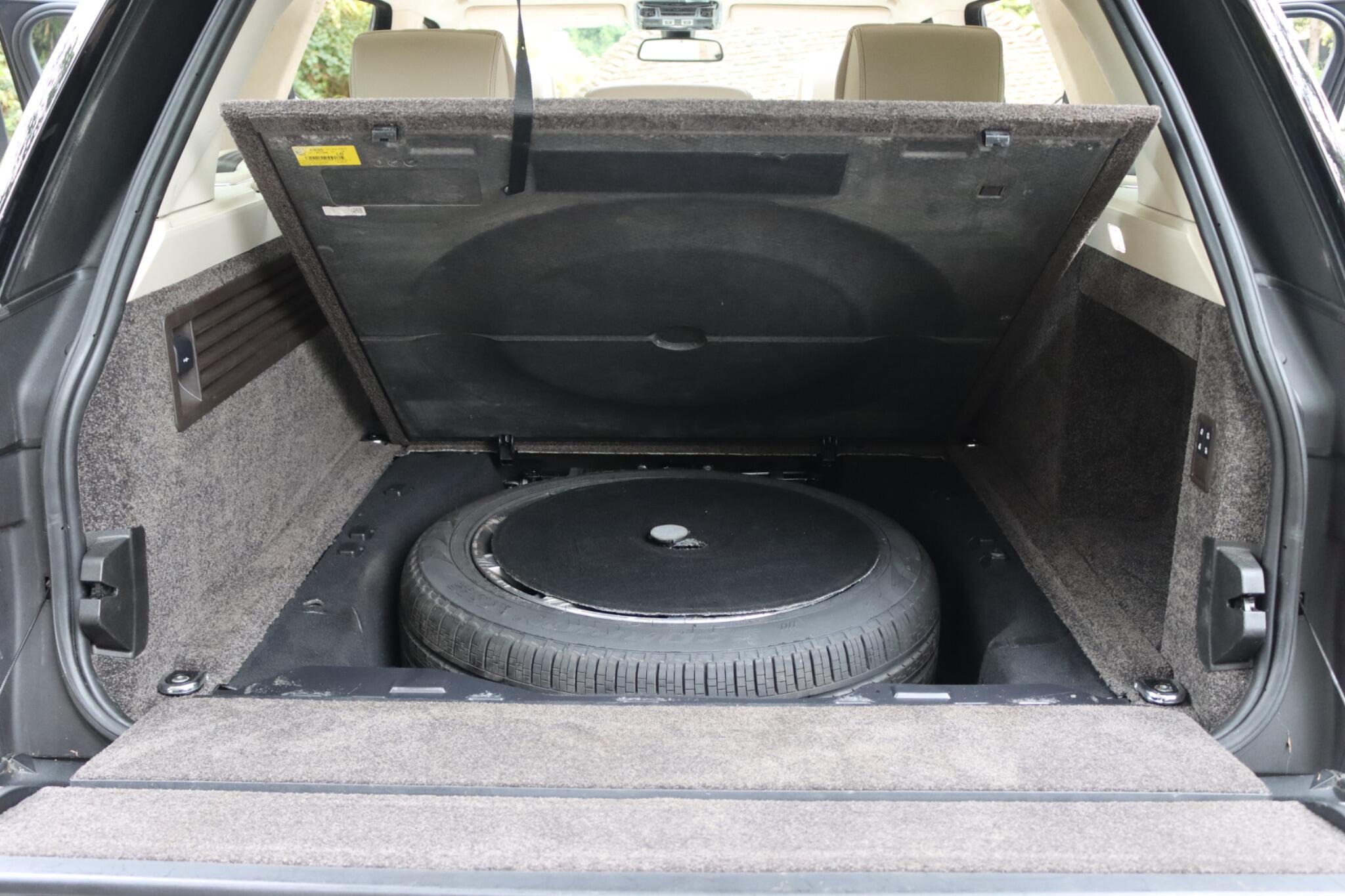 Land Rover Range Rover view 78