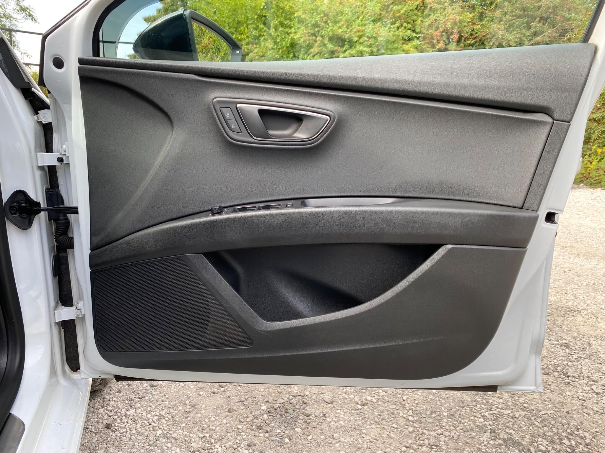 Seat Leon Leon view 22