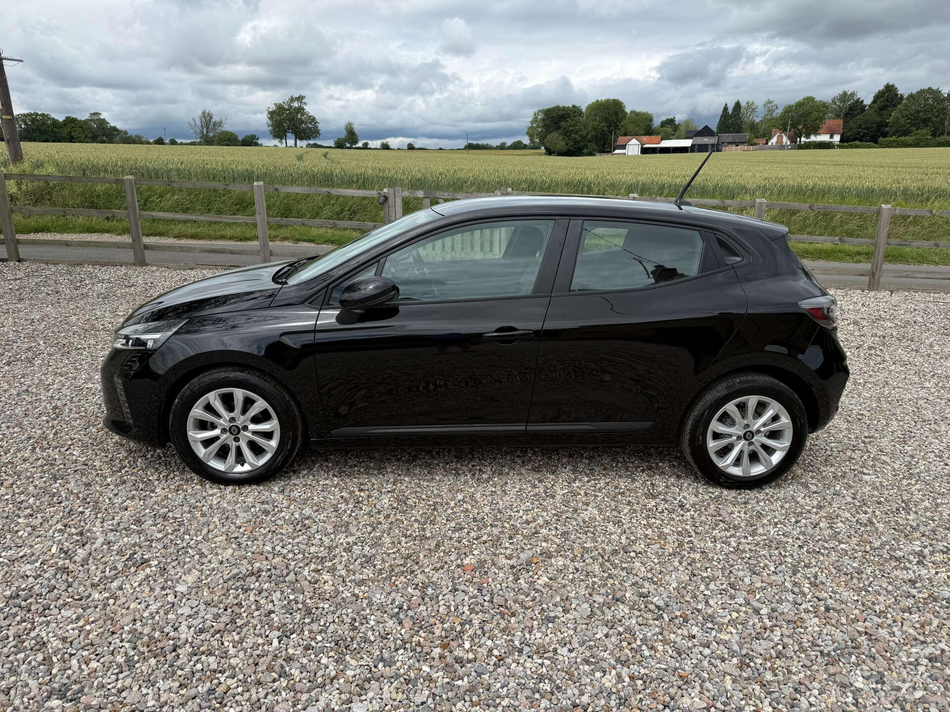 Renault Clio view 5
