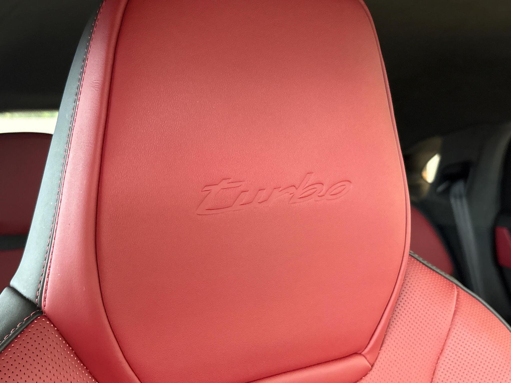 Porsche Cayenne view 15