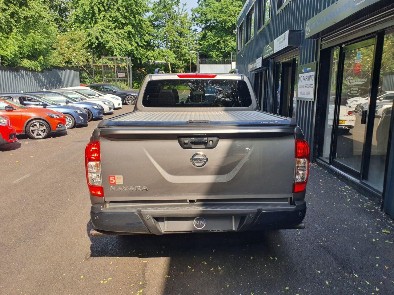 Nissan Navara view 5