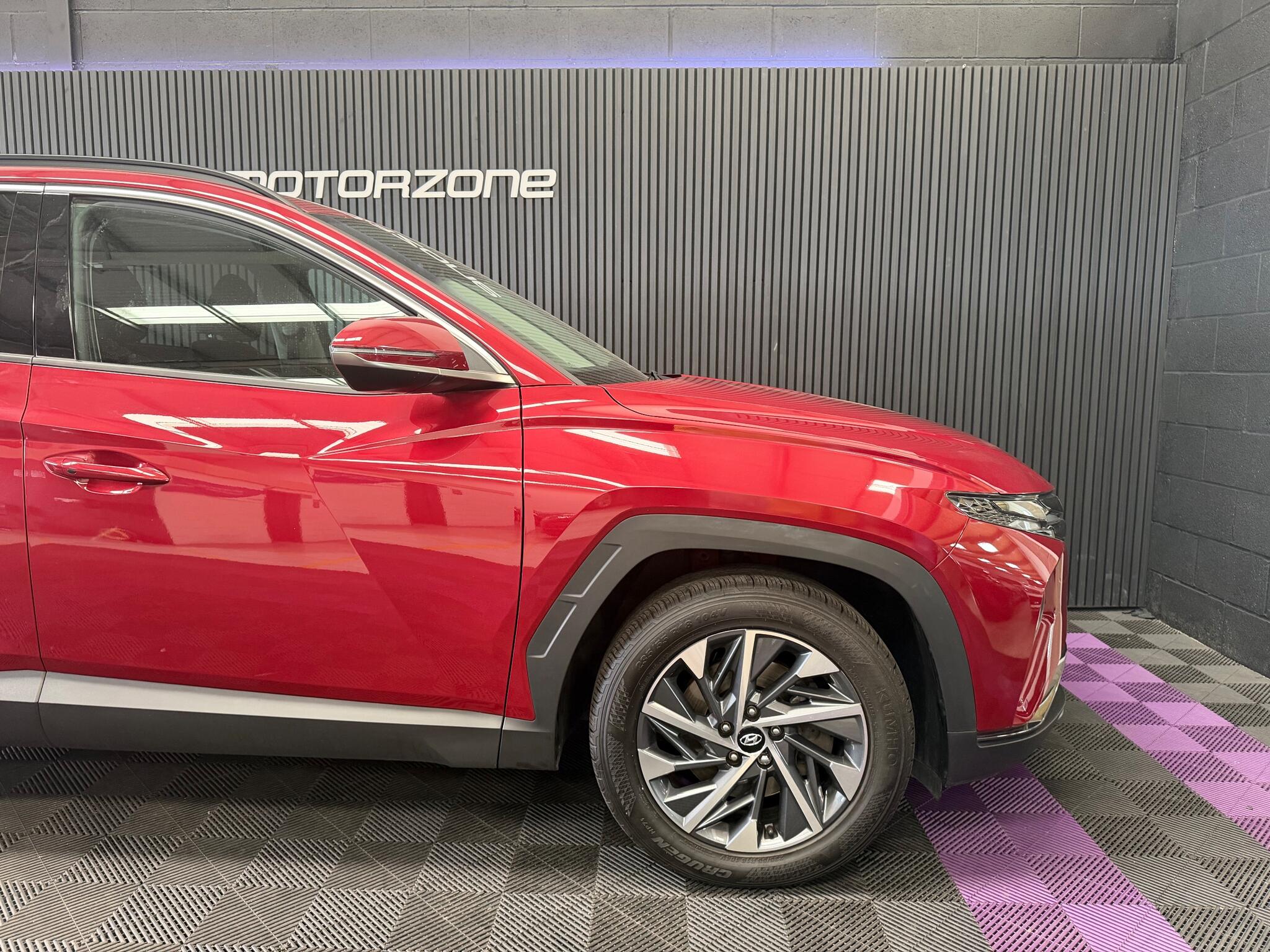 Hyundai Tucson view 24