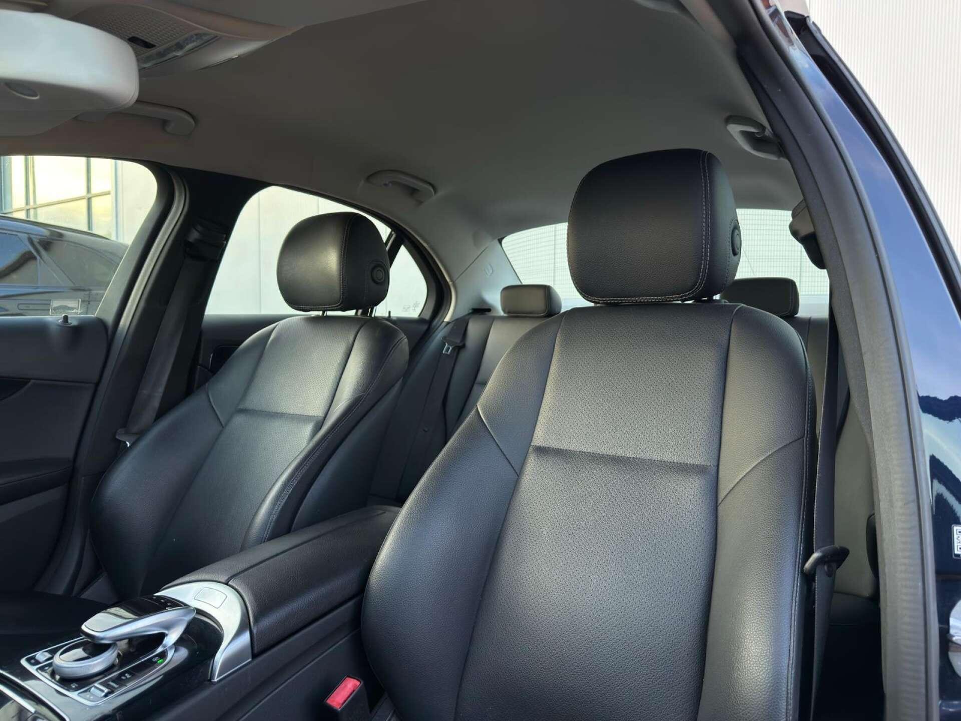 Mercedes-Benz C Class view 47