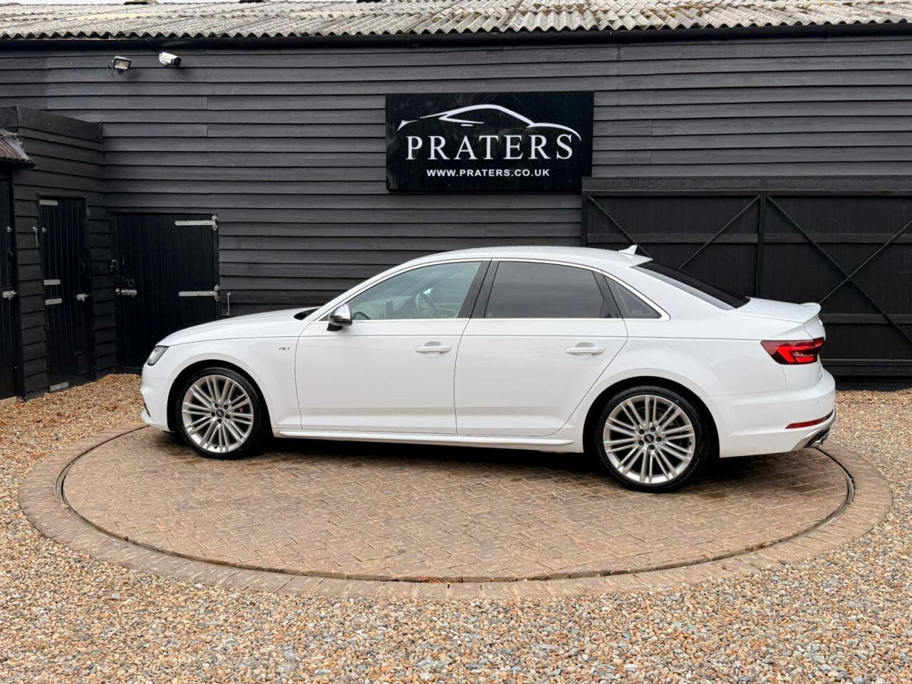 Audi S4 view 17
