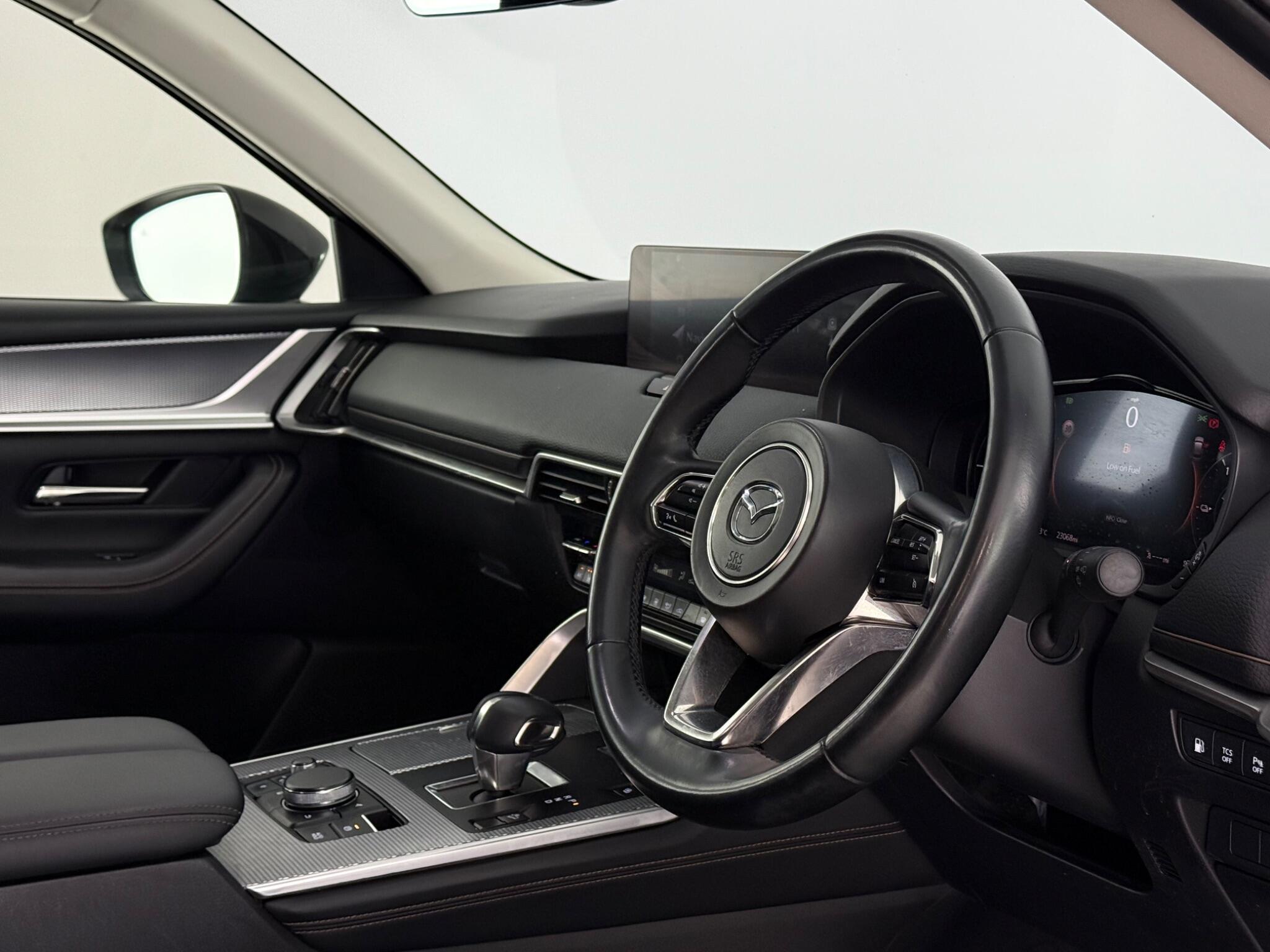 Mazda CX-60 view 3