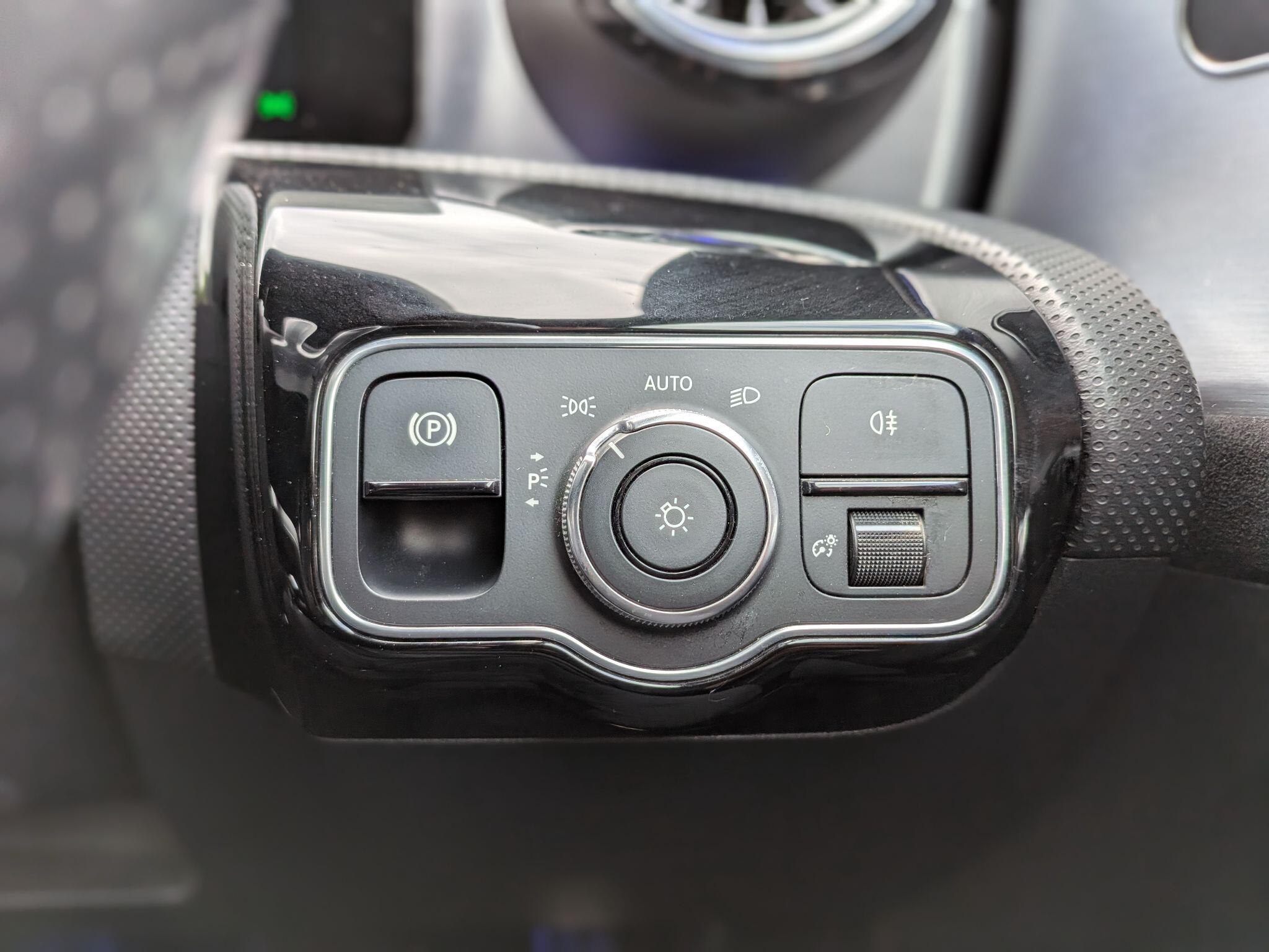 Mercedes-Benz A Class view 50