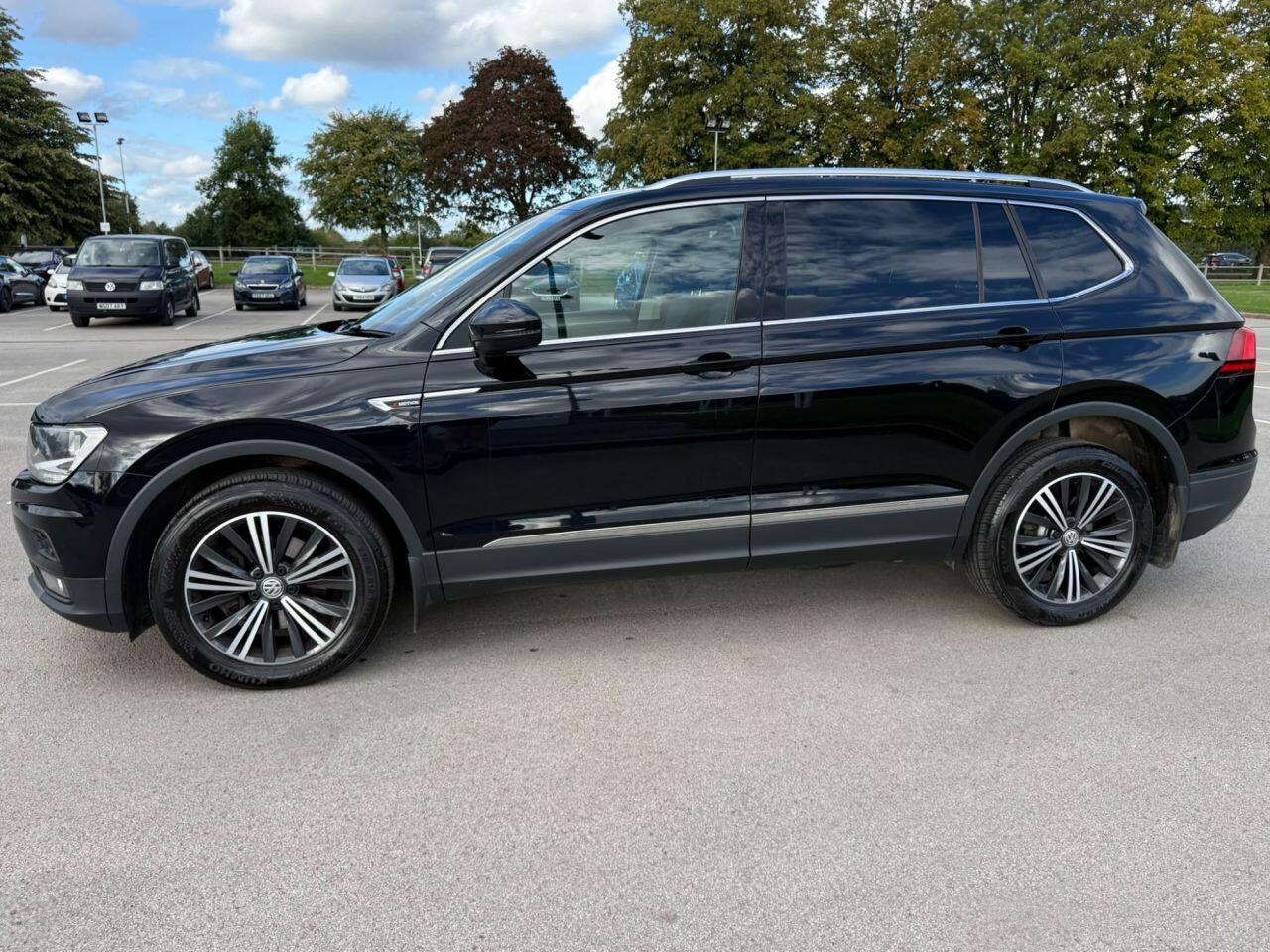 Volkswagen Tiguan Allspace view 66