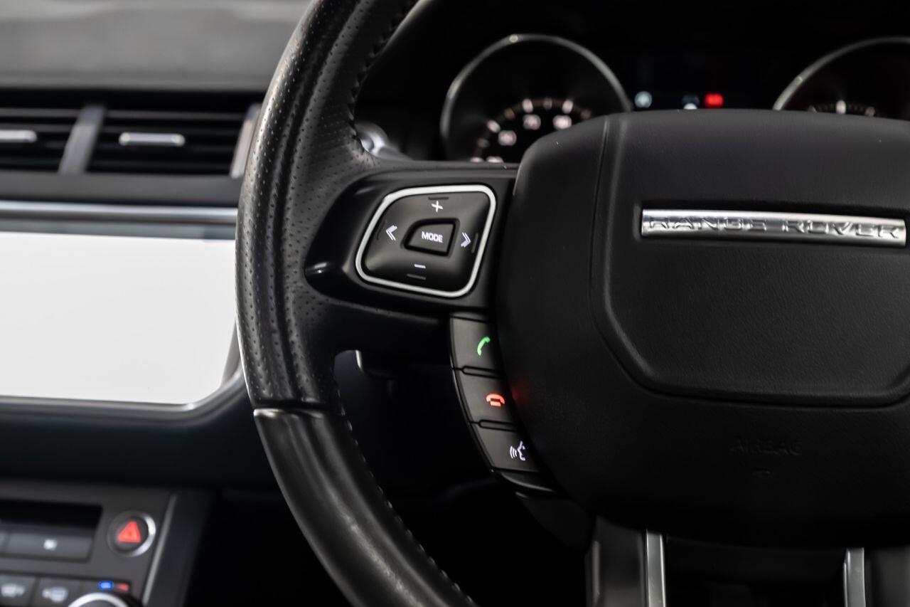 Land Rover Range Rover Evoque view 29
