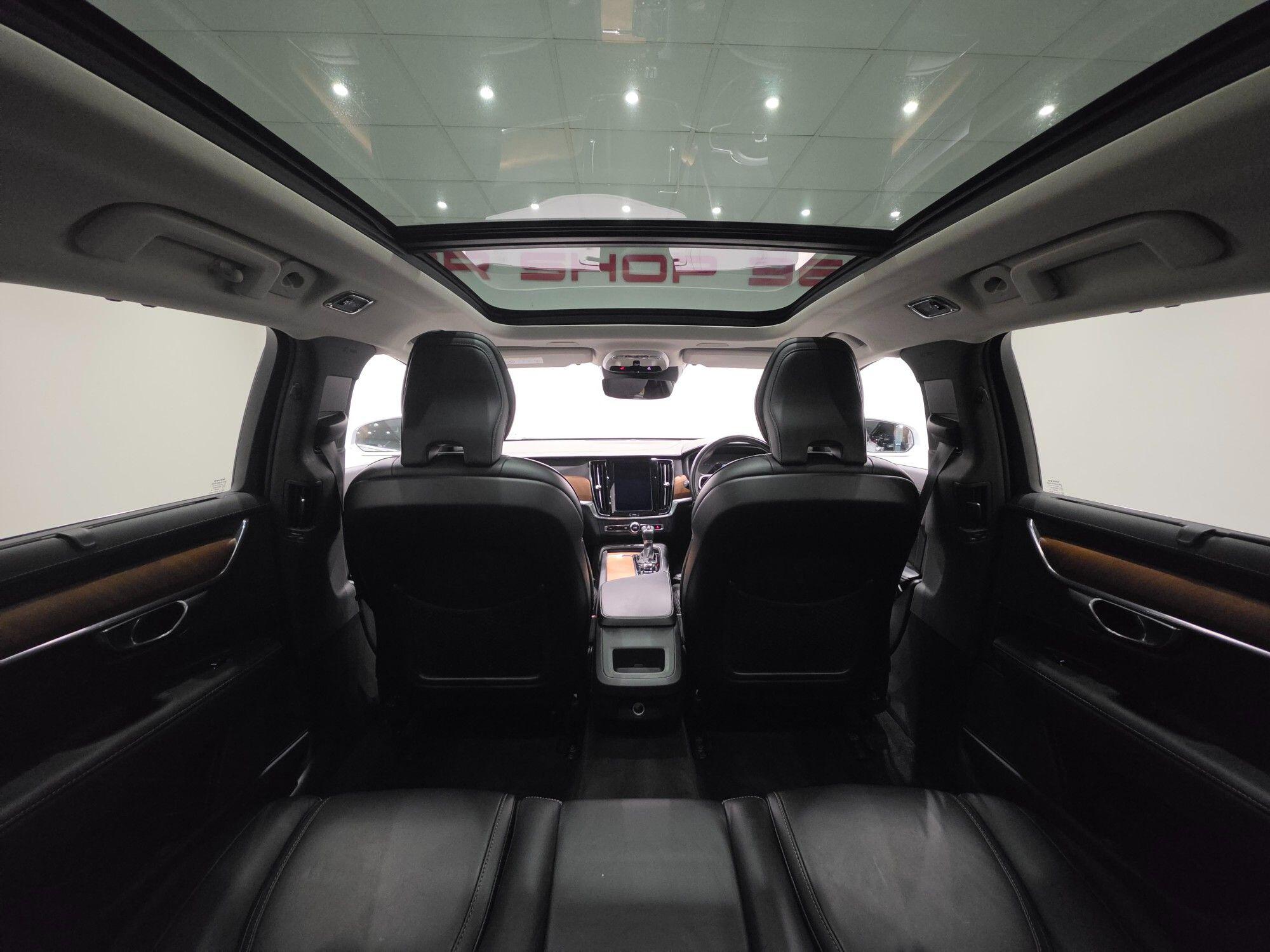 Volvo V90 view 20
