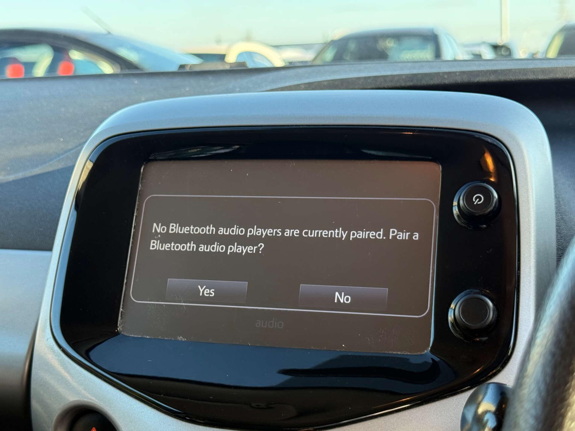 Peugeot 108 view 48