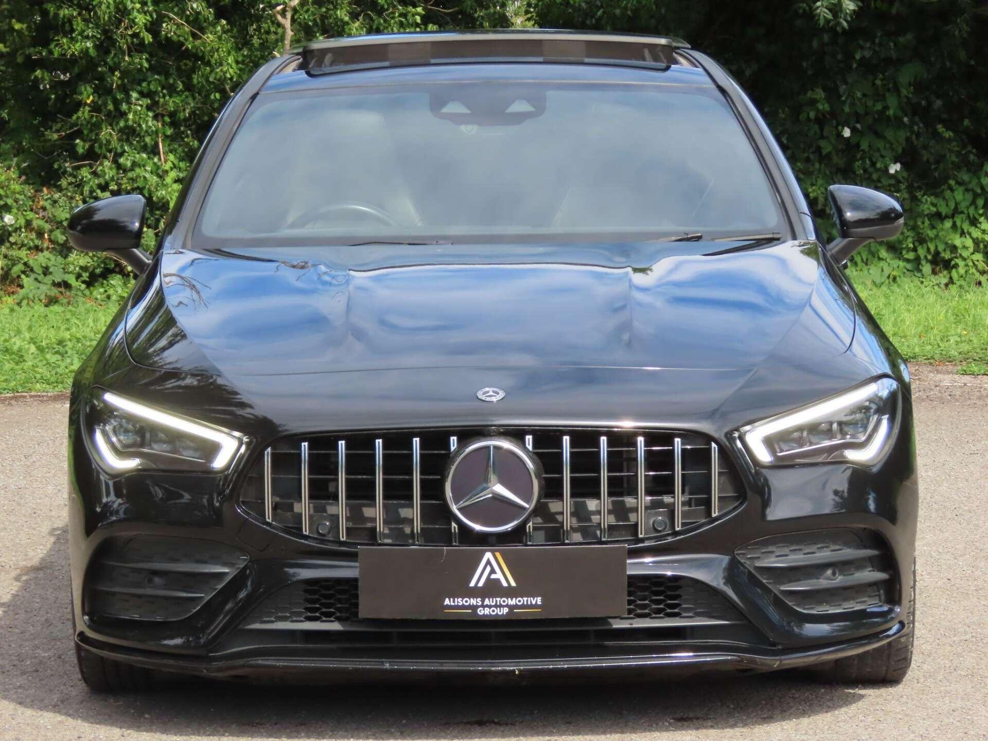 Mercedes-Benz Cla view 3
