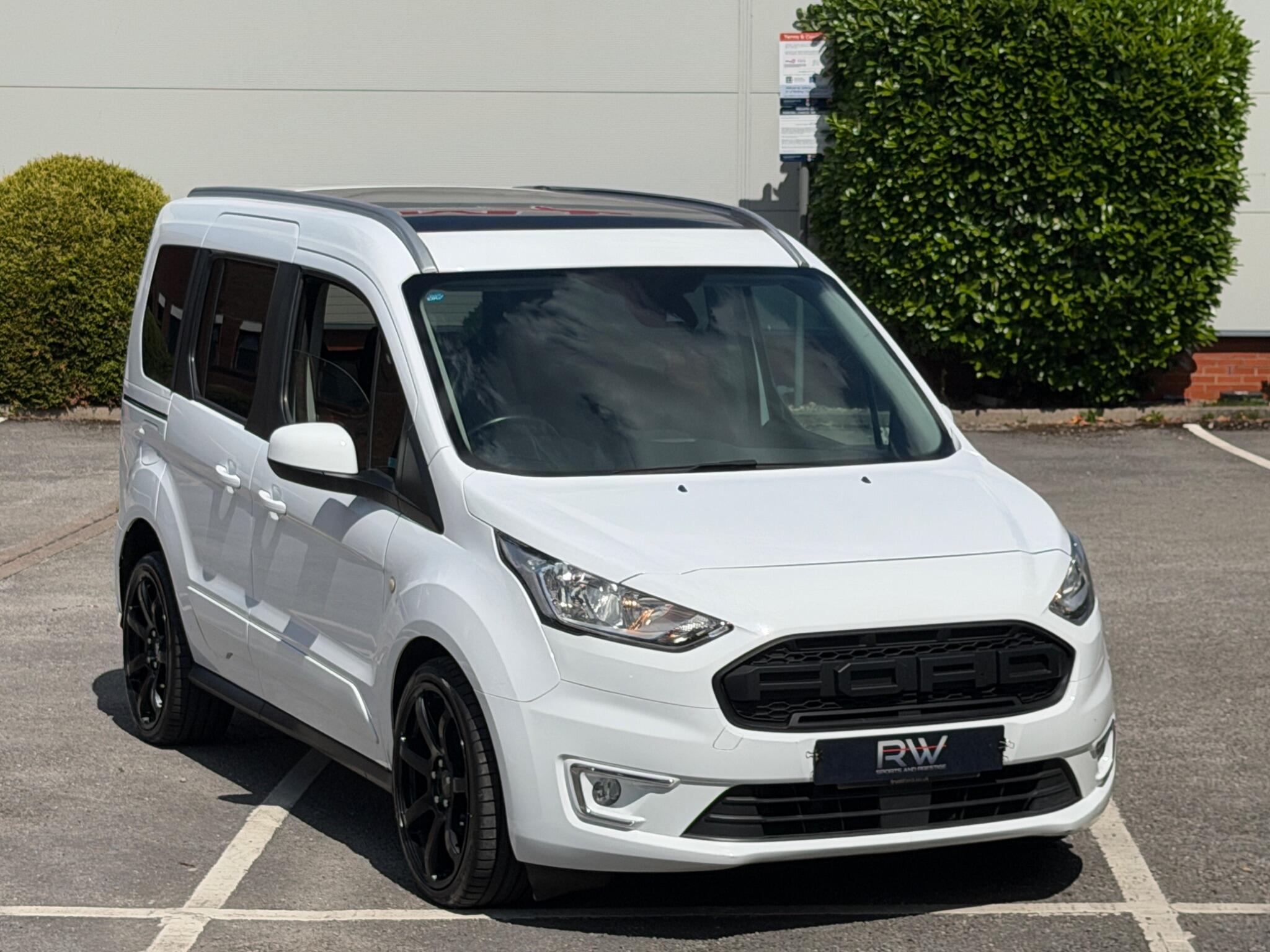 Ford Tourneo Connect view 7