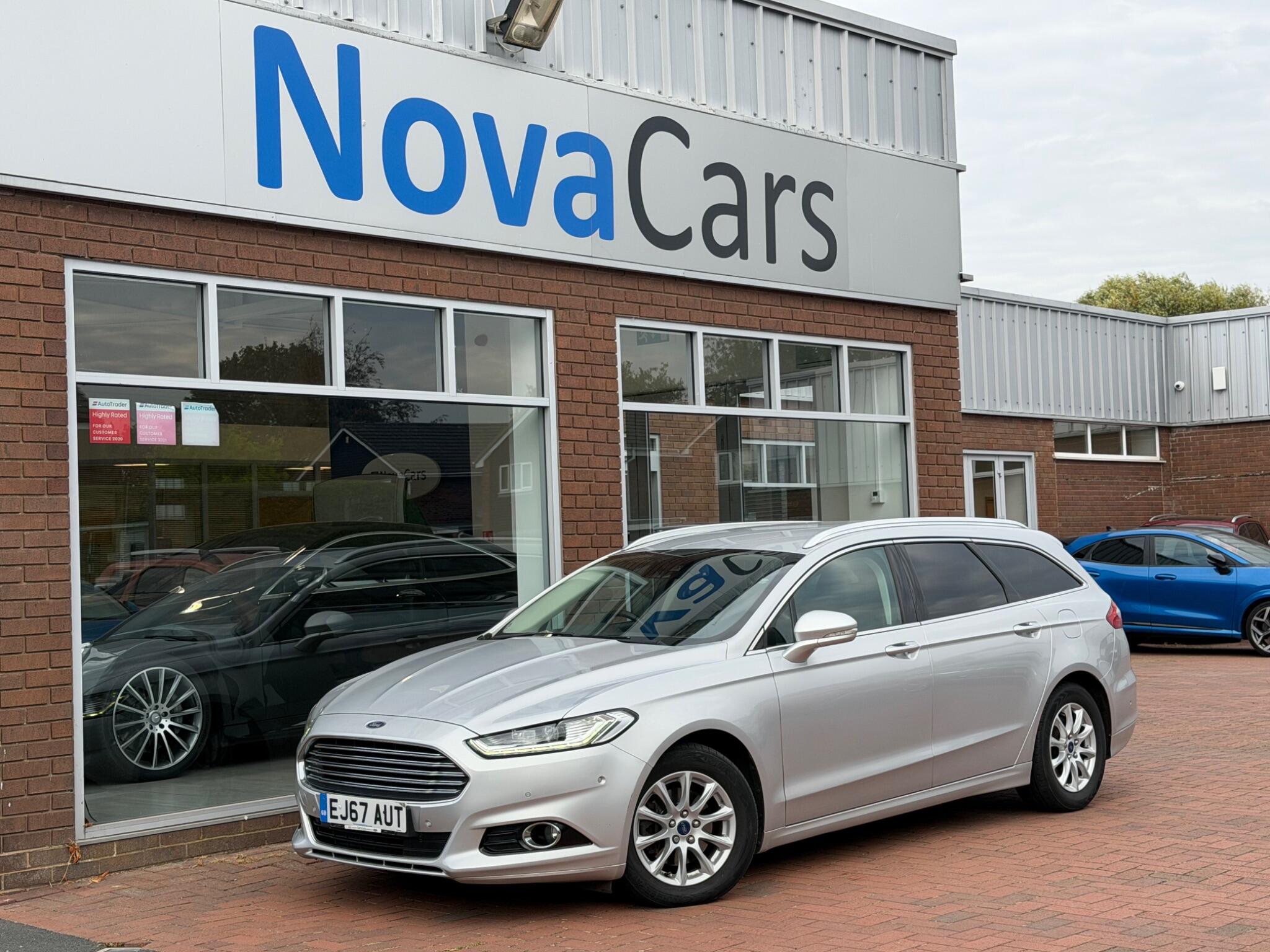 Ford Mondeo view 33