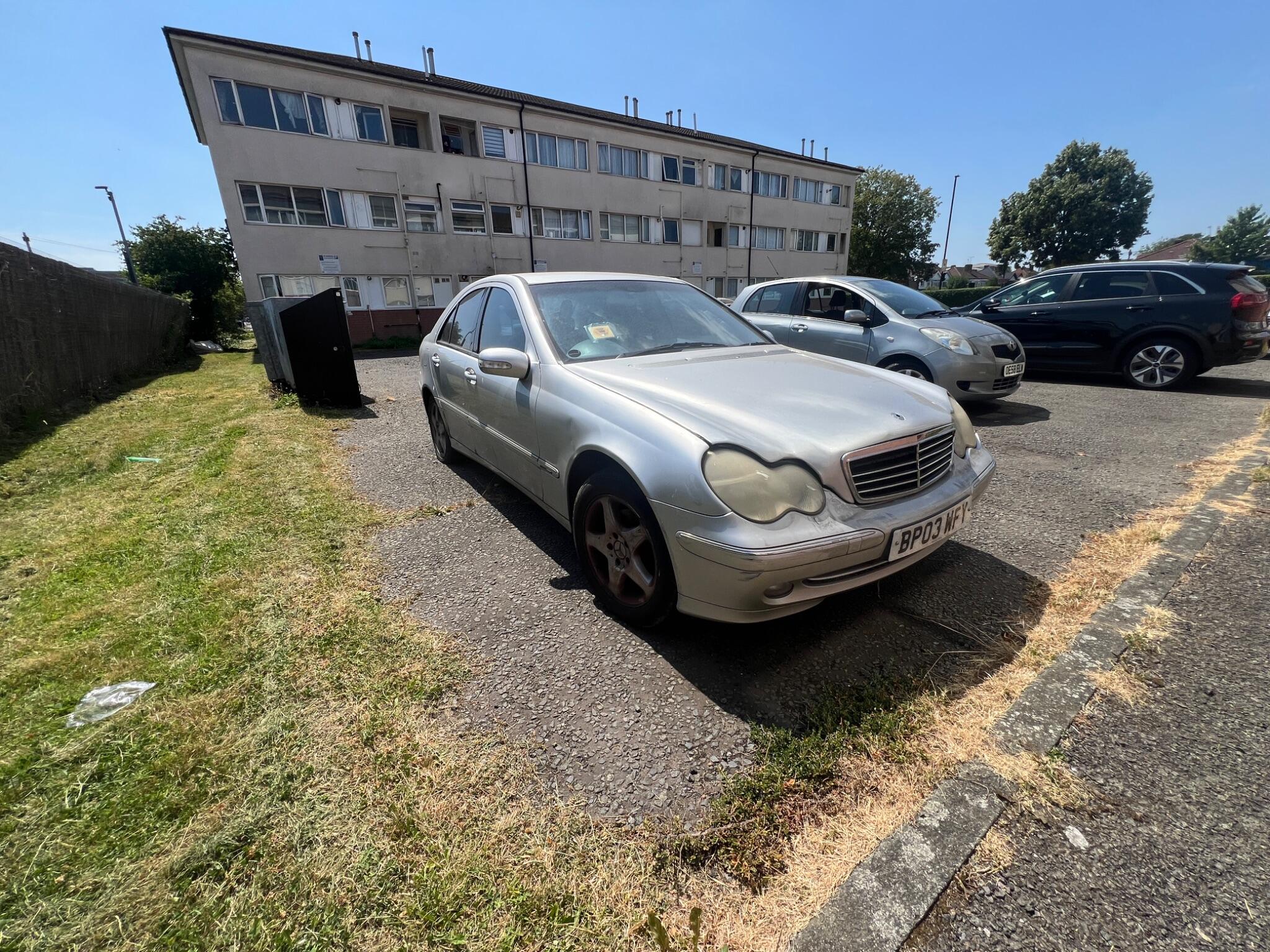 Mercedes-Benz C Class view 2