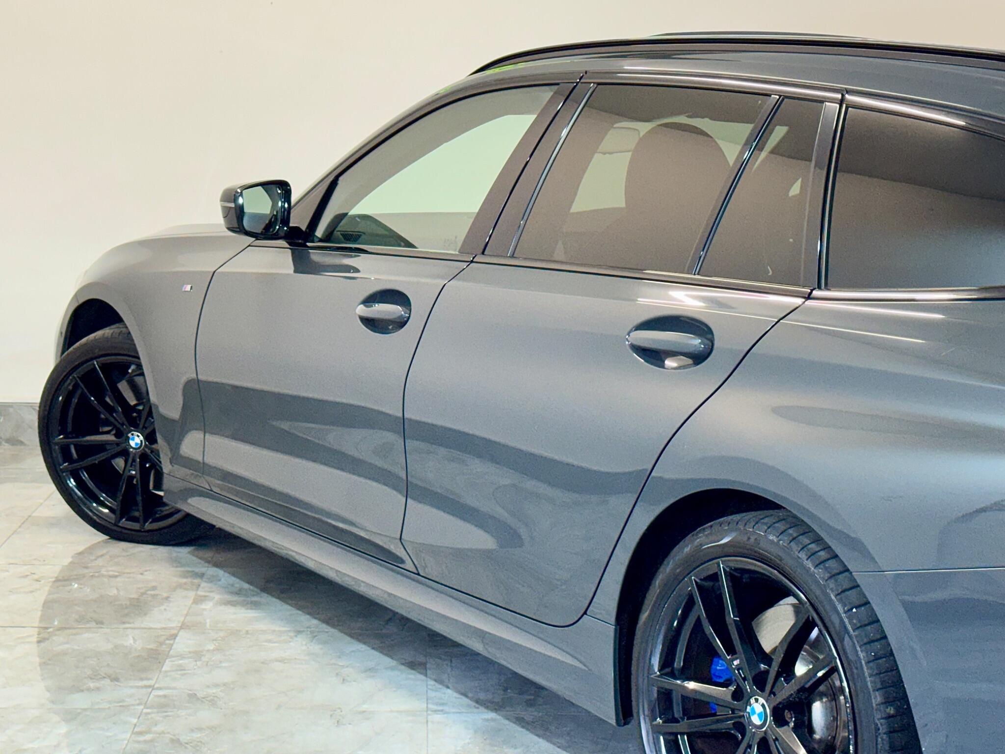 BMW 3 Series view 81
