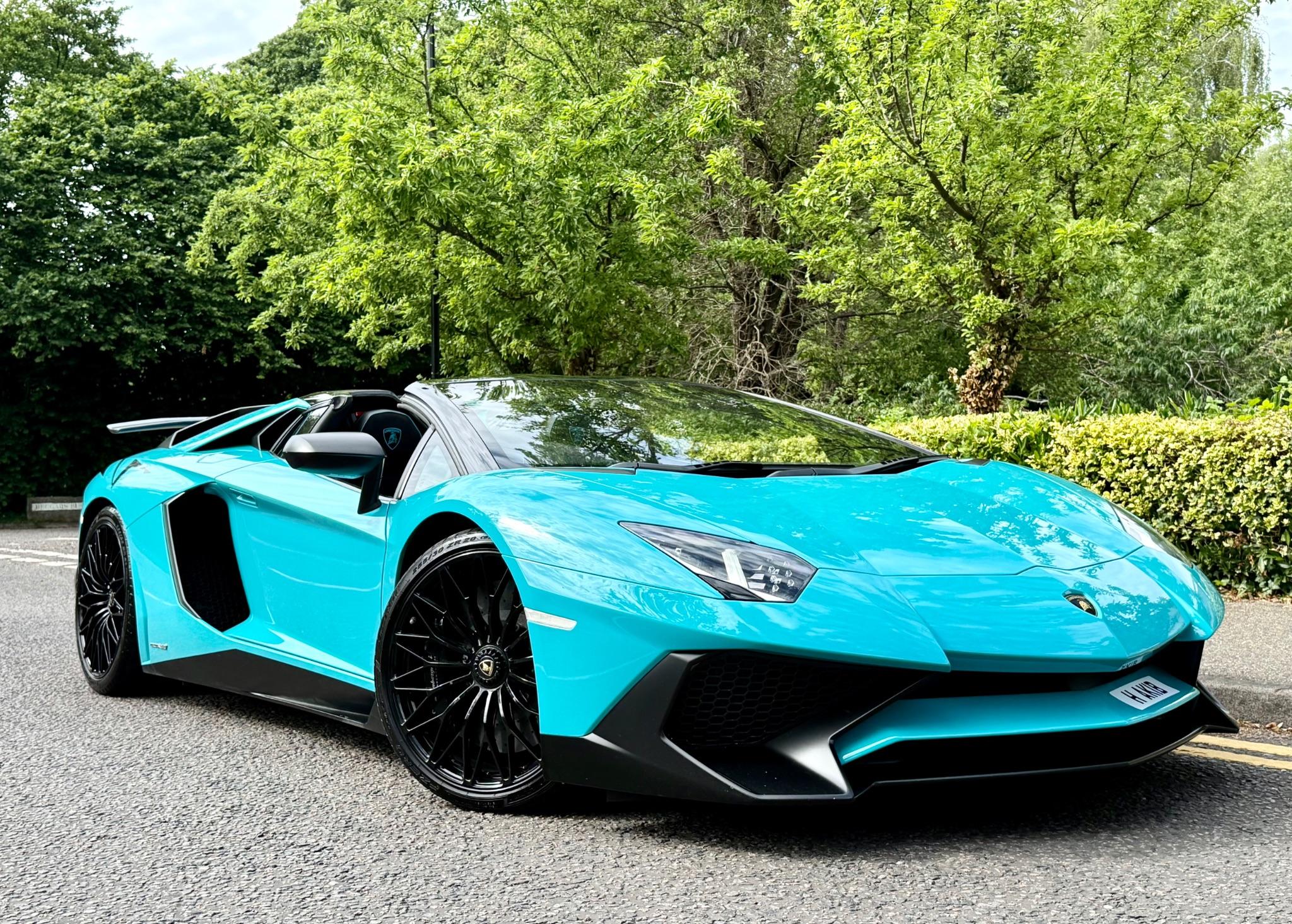 Lamborghini Aventador view 8