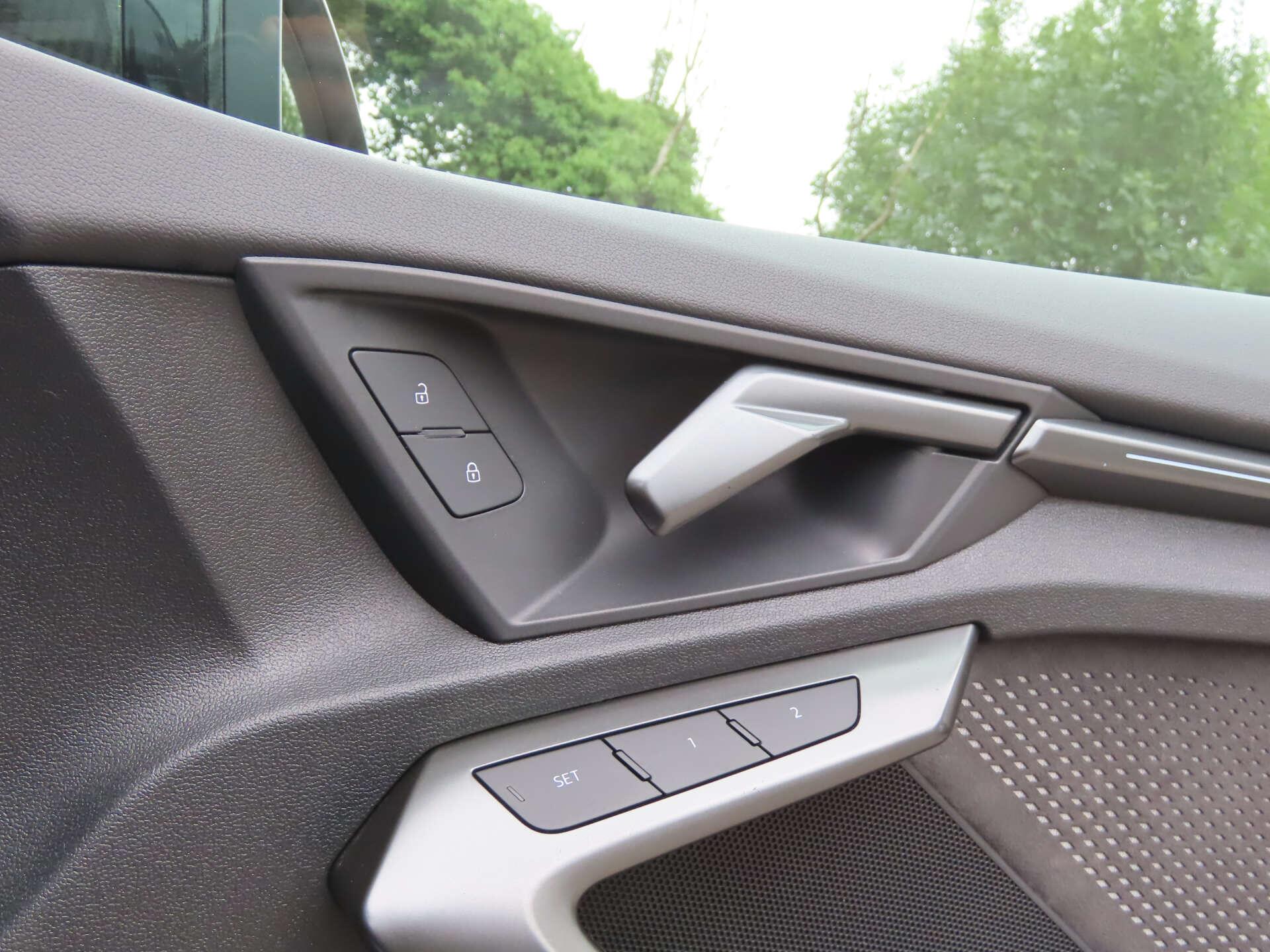 Audi RS3 view 17