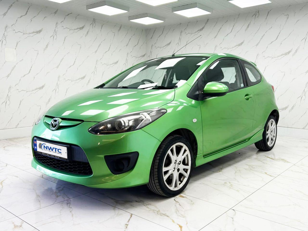 Mazda Mazda2 view 7