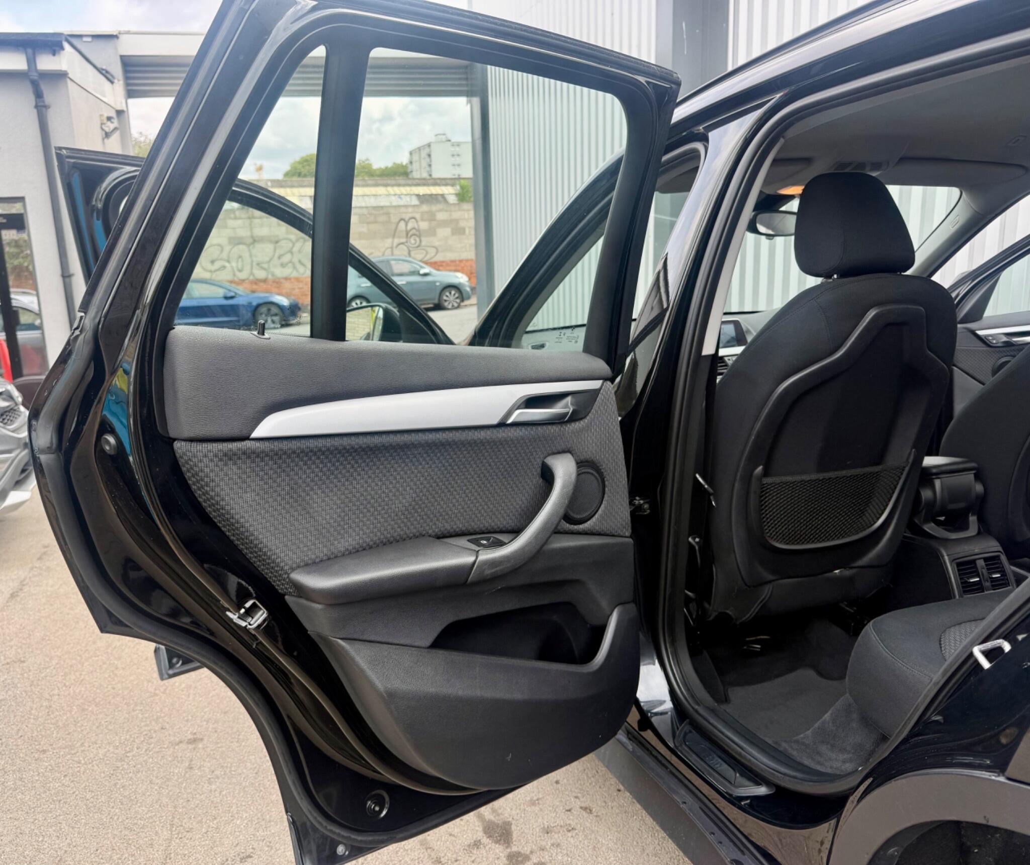 BMW X1 view 14