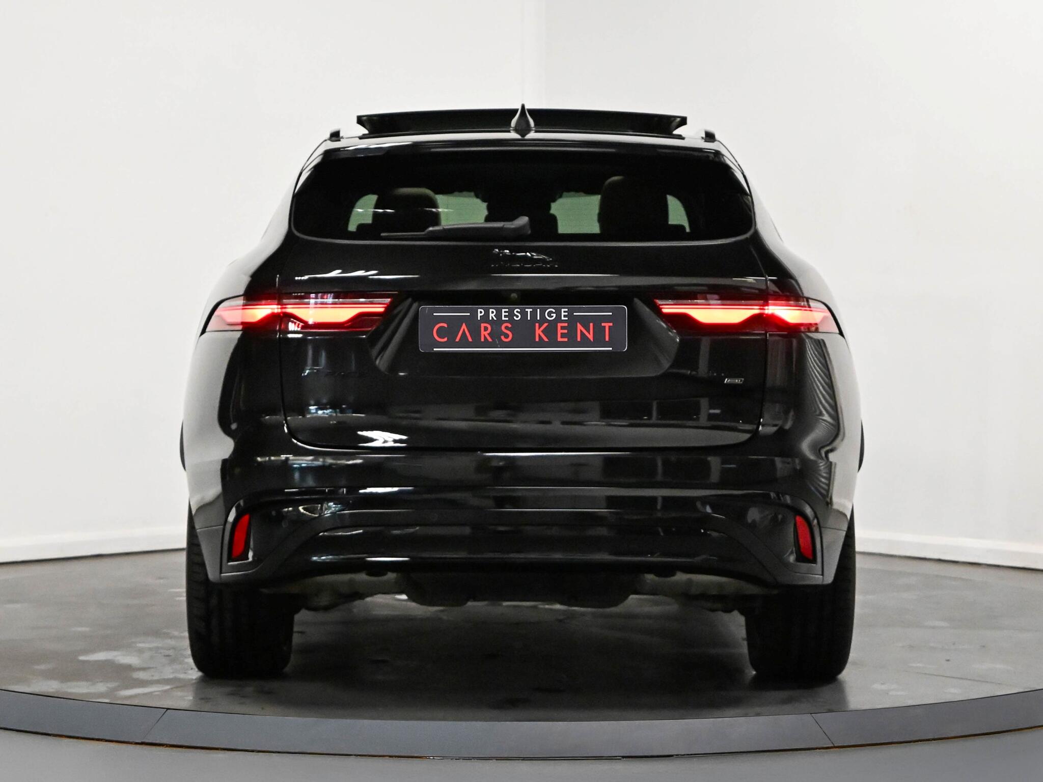 Jaguar F-Pace view 23