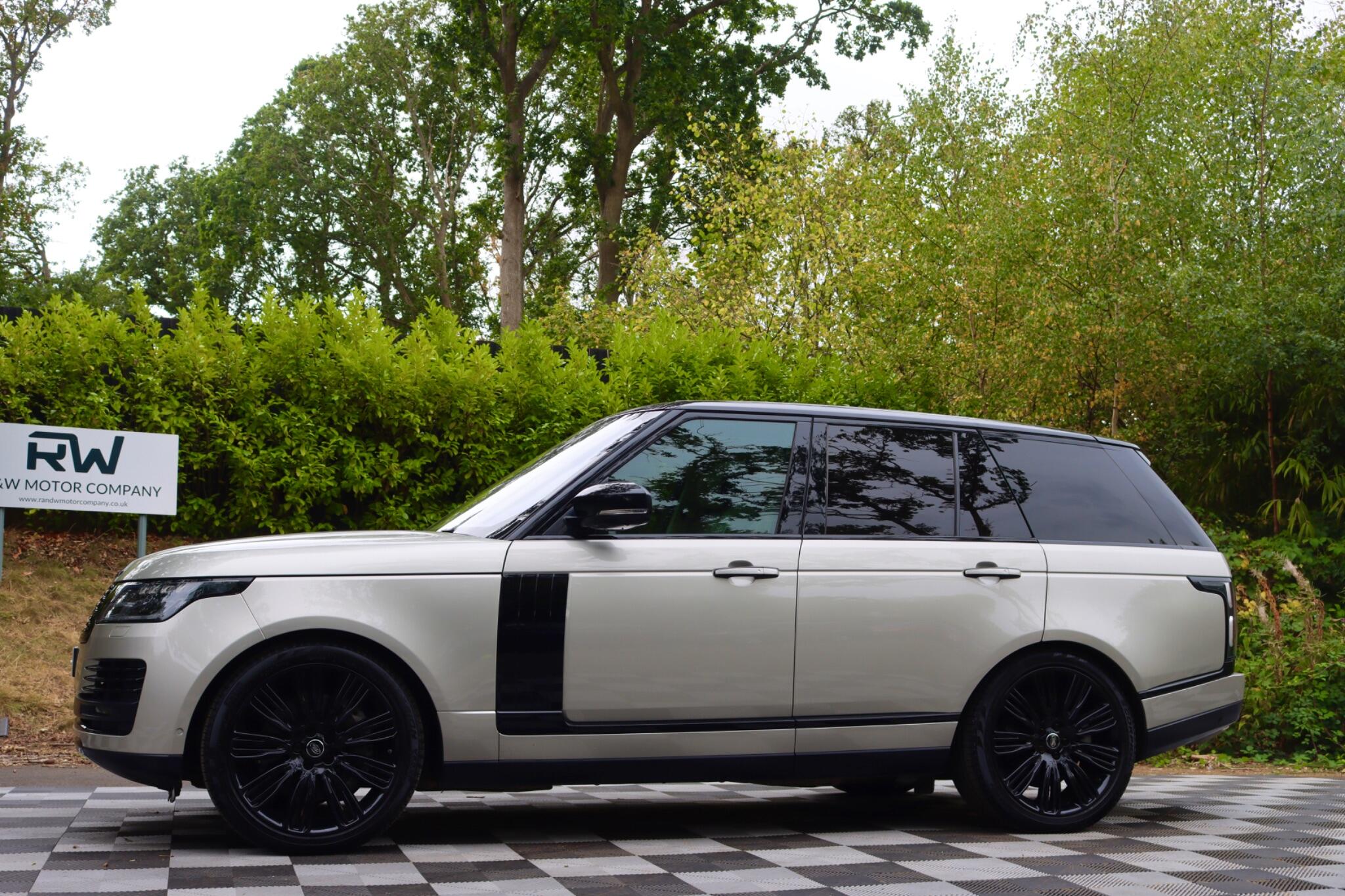 Land Rover Range Rover view 20