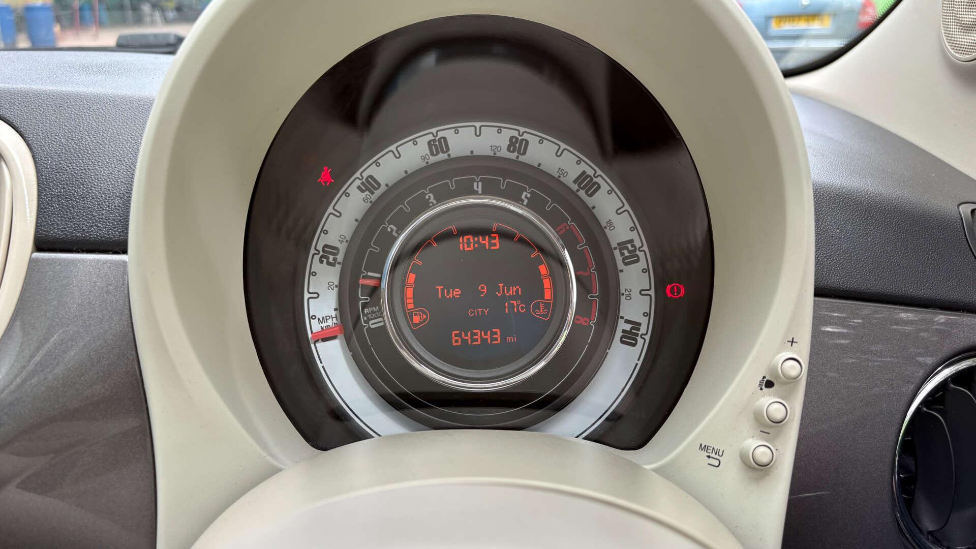 Fiat 500 view 13