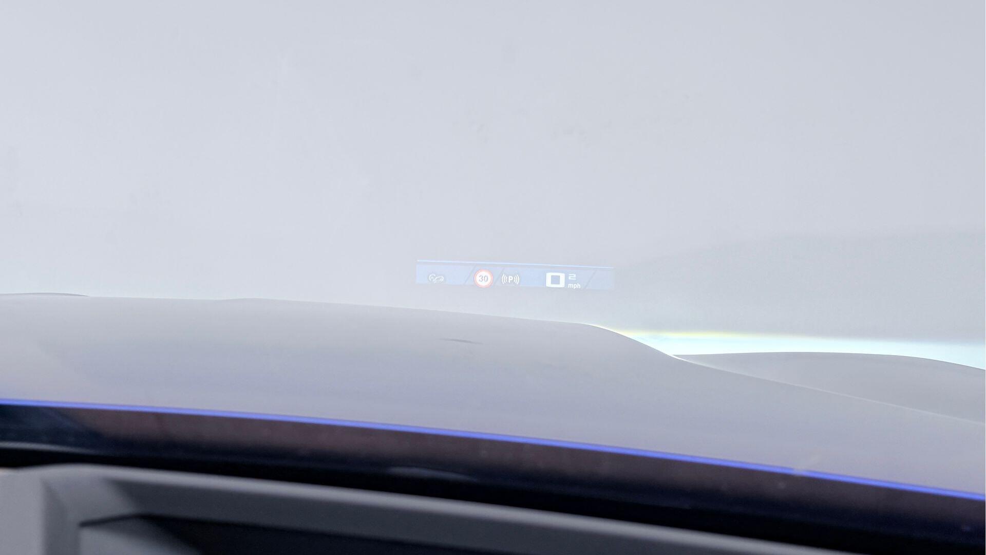 BMW XM view 25