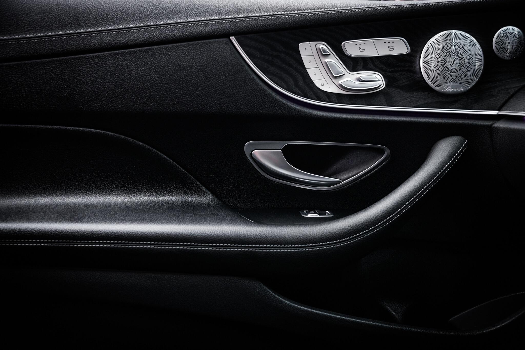 Mercedes-Benz E-Class view 46