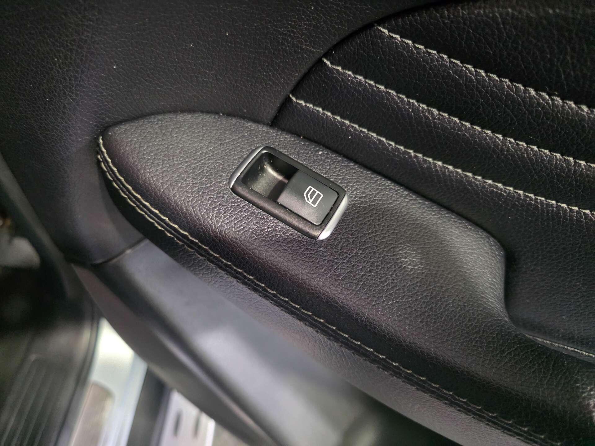 Mercedes-Benz Gle view 35