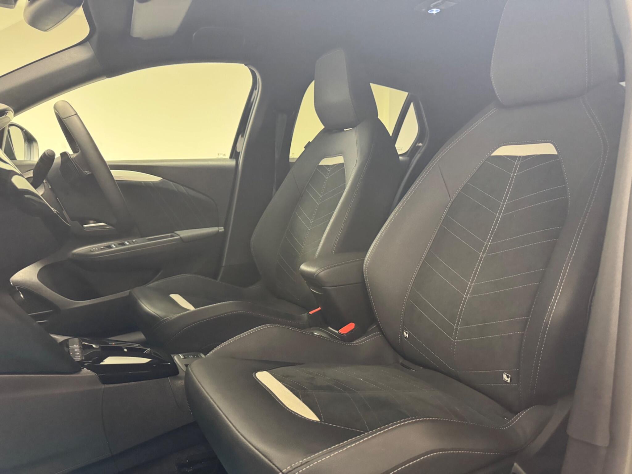 Vauxhall Corsa view 30