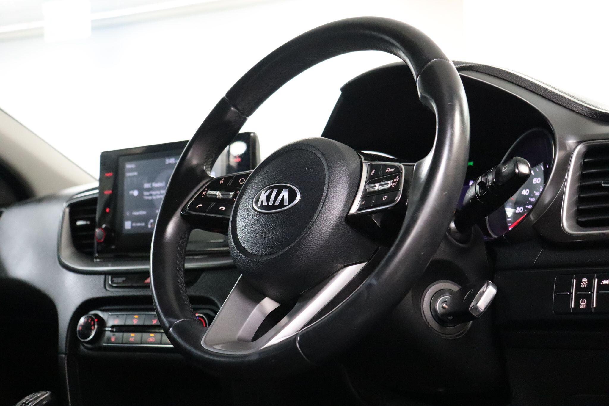 Kia XCeed view 12