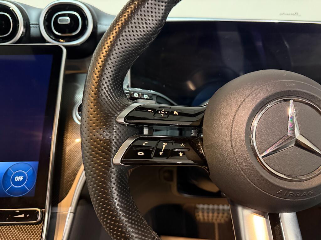 Mercedes-Benz GLC view 23