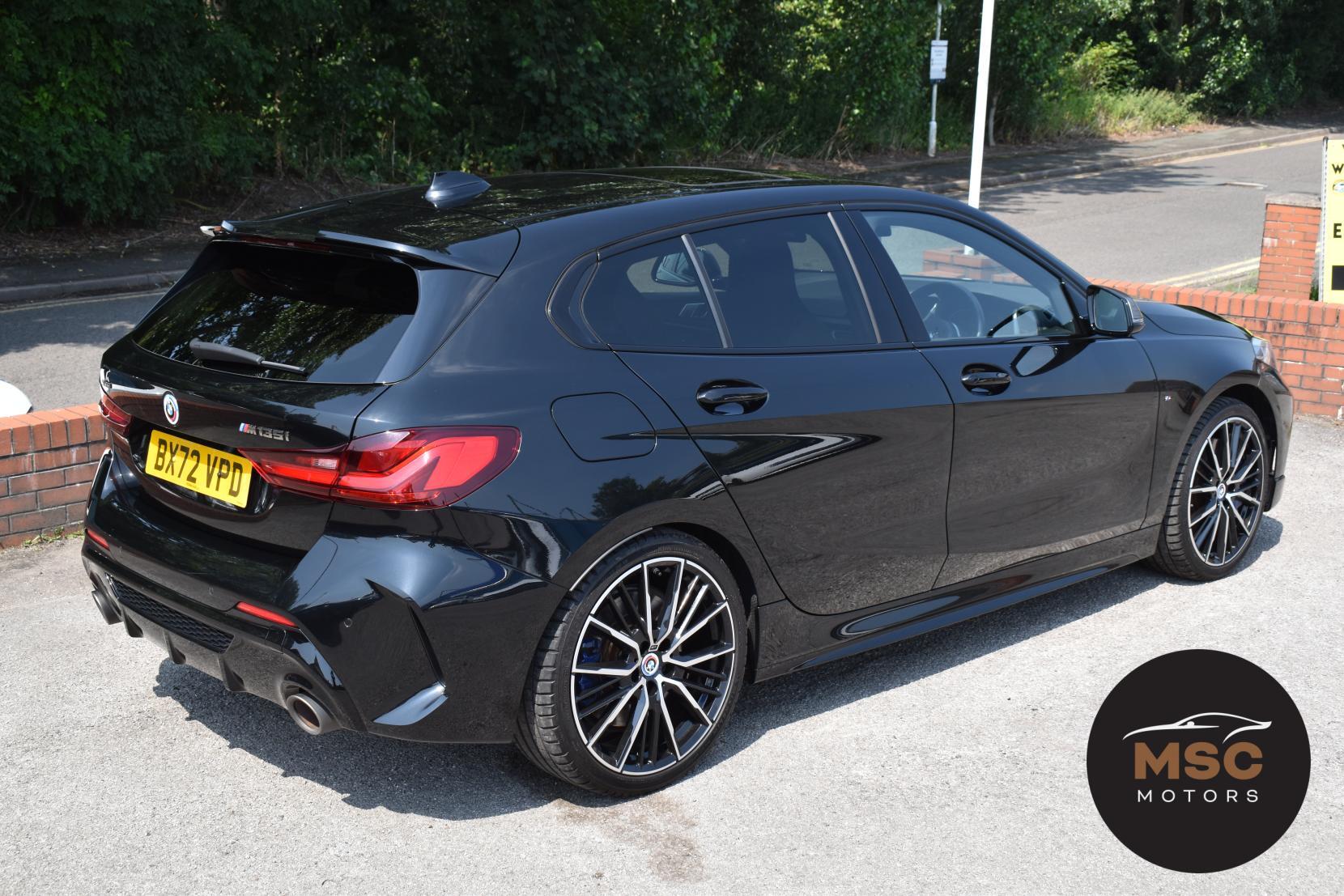 BMW 1 Series view 19