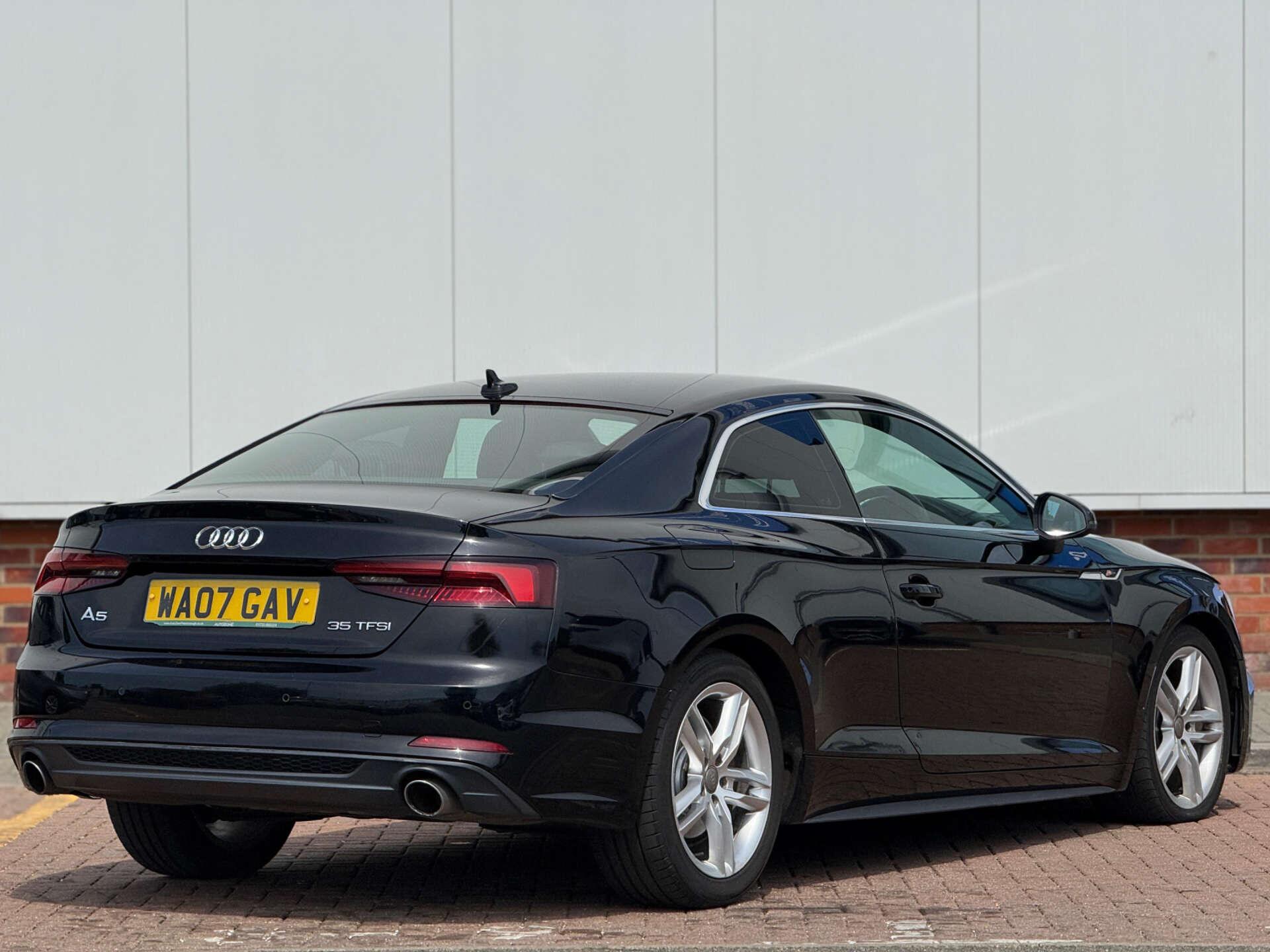 Audi A5 view 11