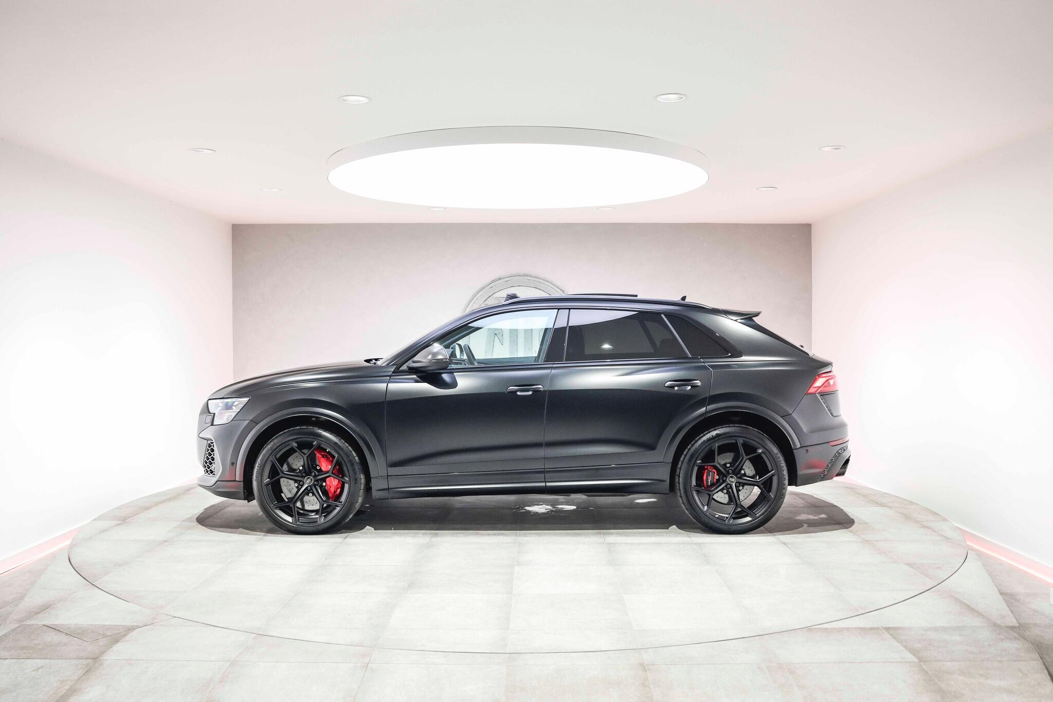 Audi RSQ8 view 29