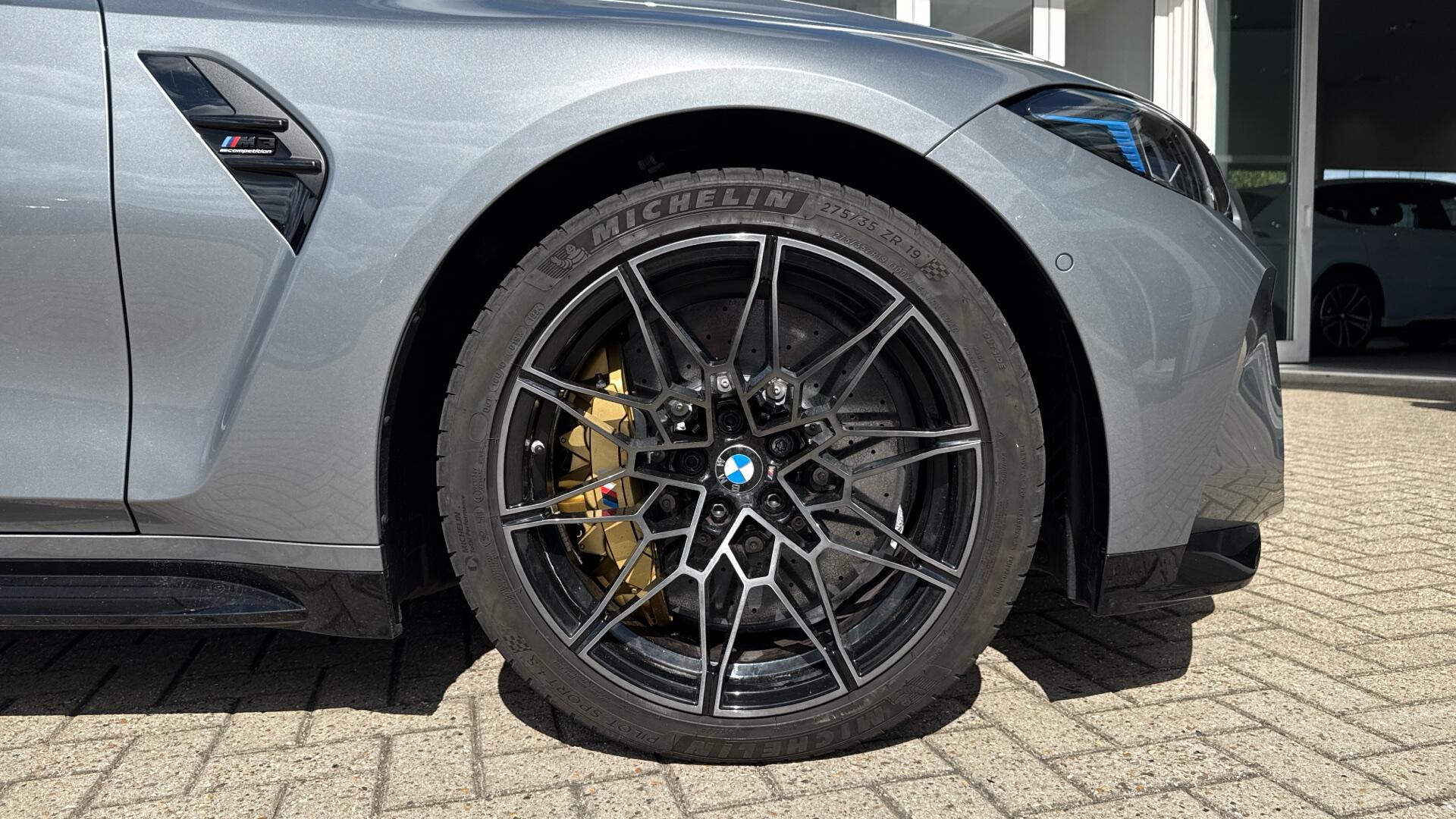 BMW M3 view 14