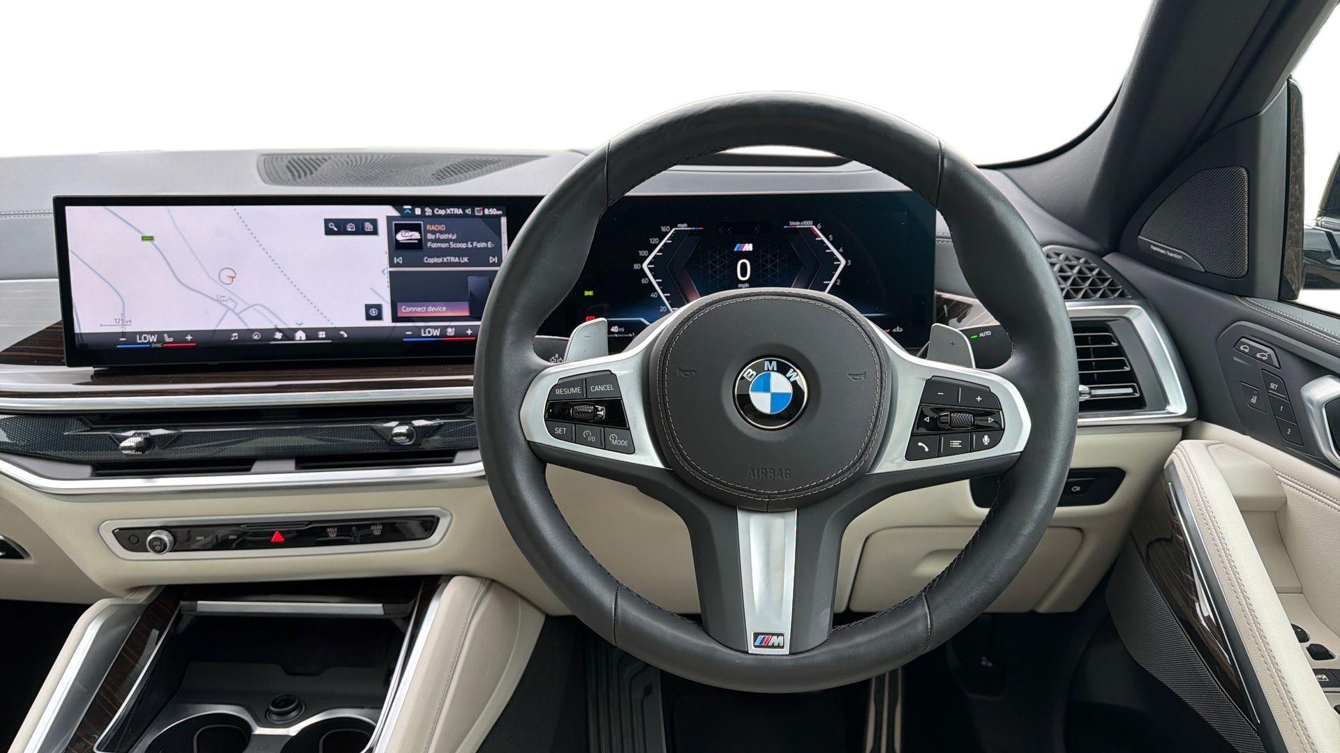 BMW X6 view 5