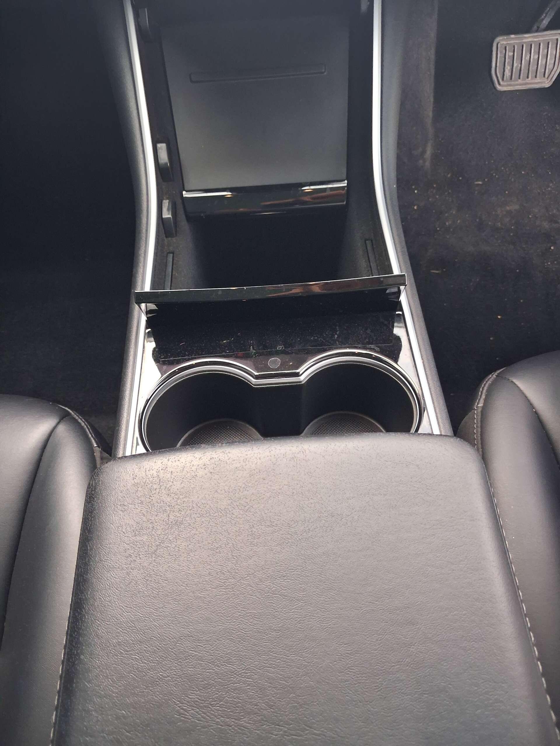 Tesla Model 3 view 22