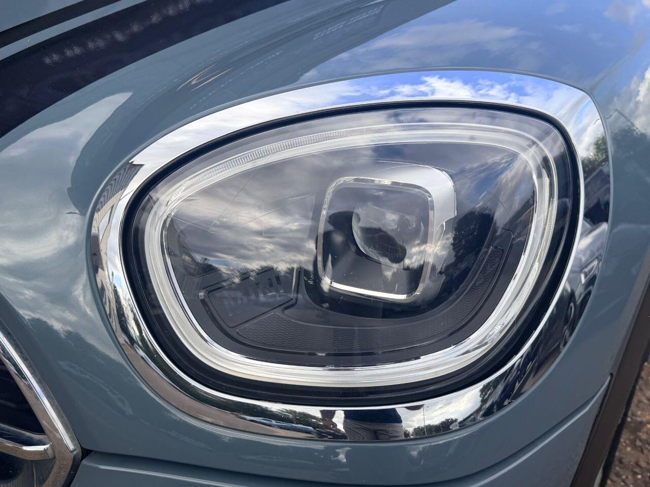 Mini Countryman view 30