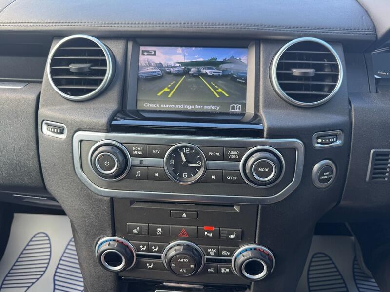Land Rover Discovery view 39