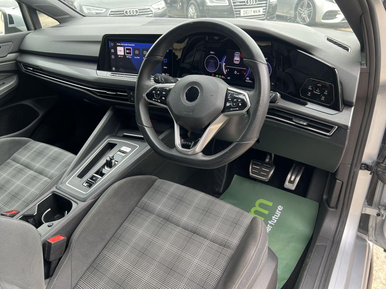 Volkswagen Golf view 15