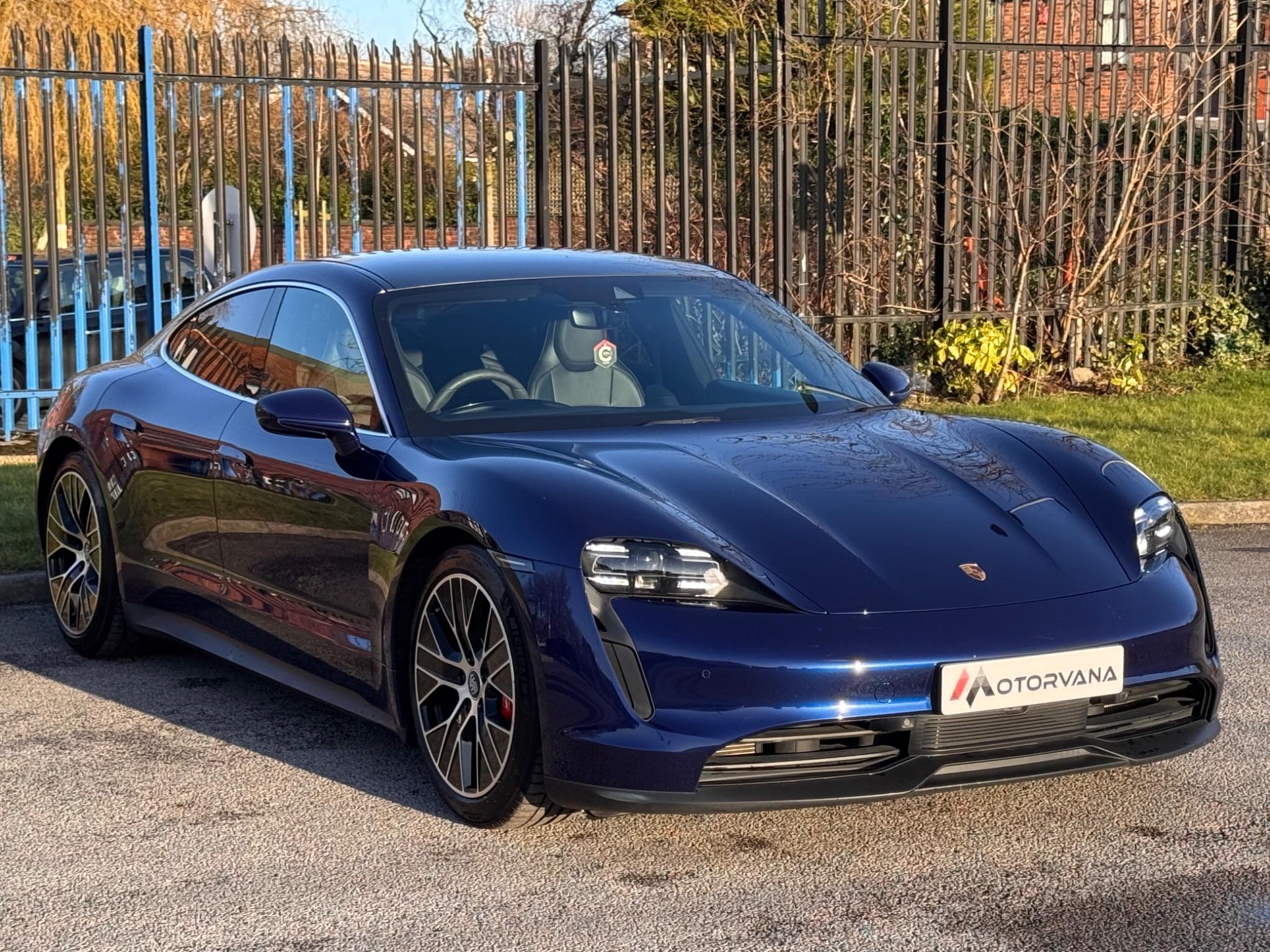 Porsche Taycan view 7