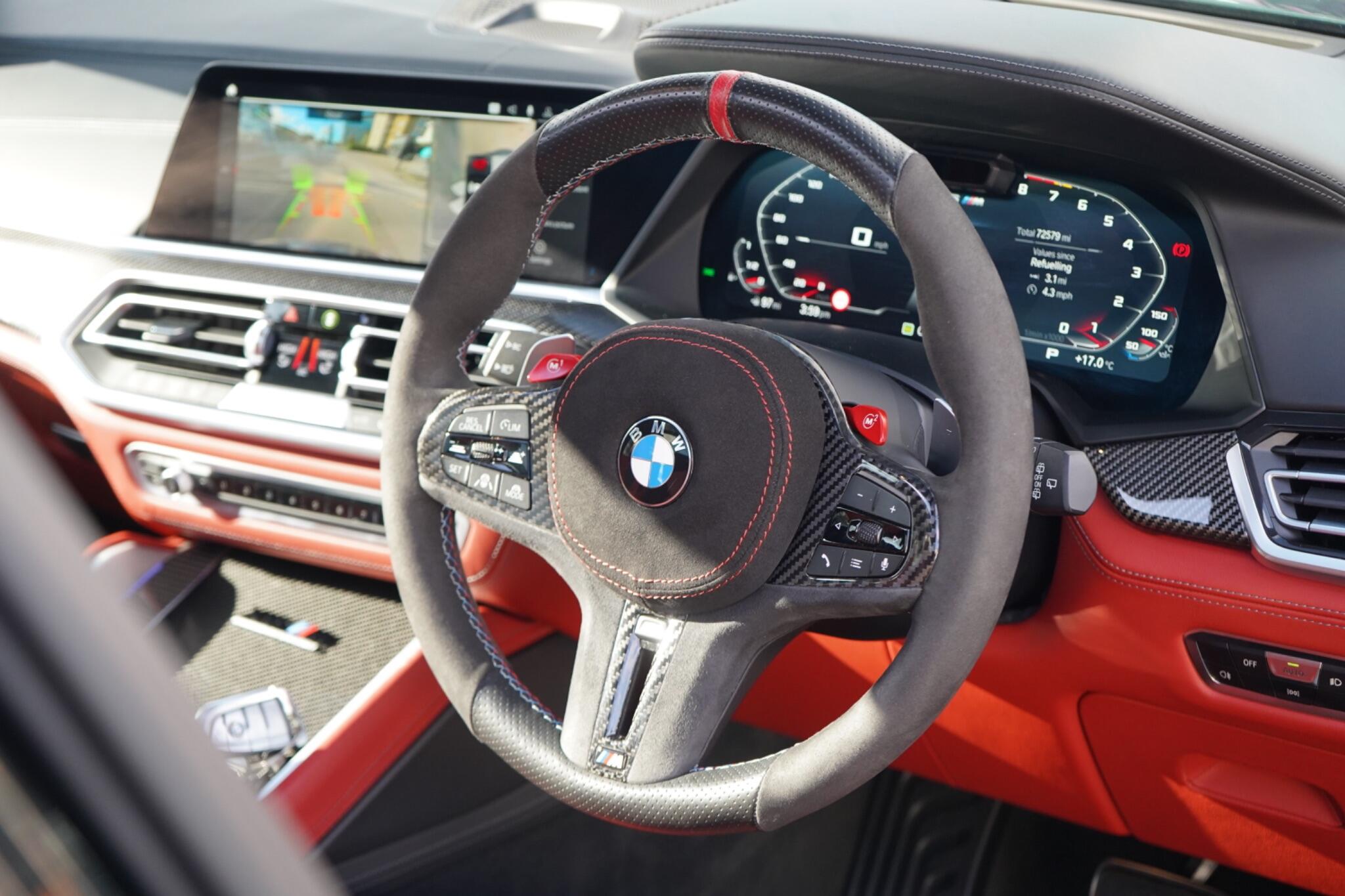 BMW X5 M view 16