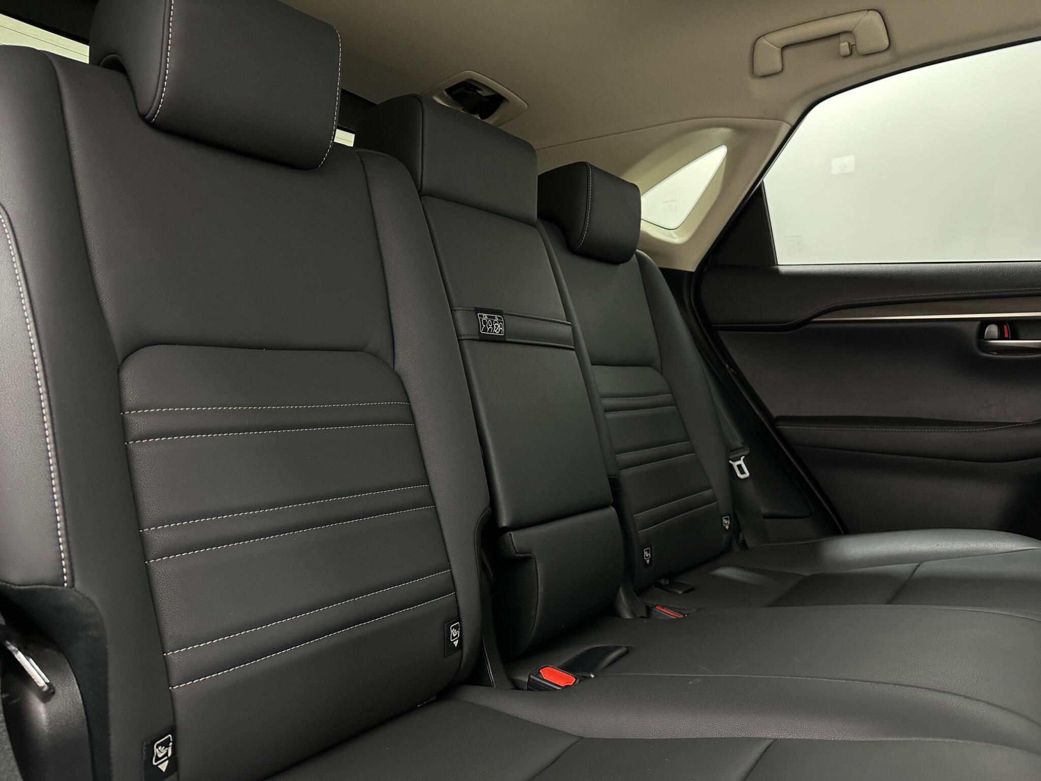 Lexus NX view 42