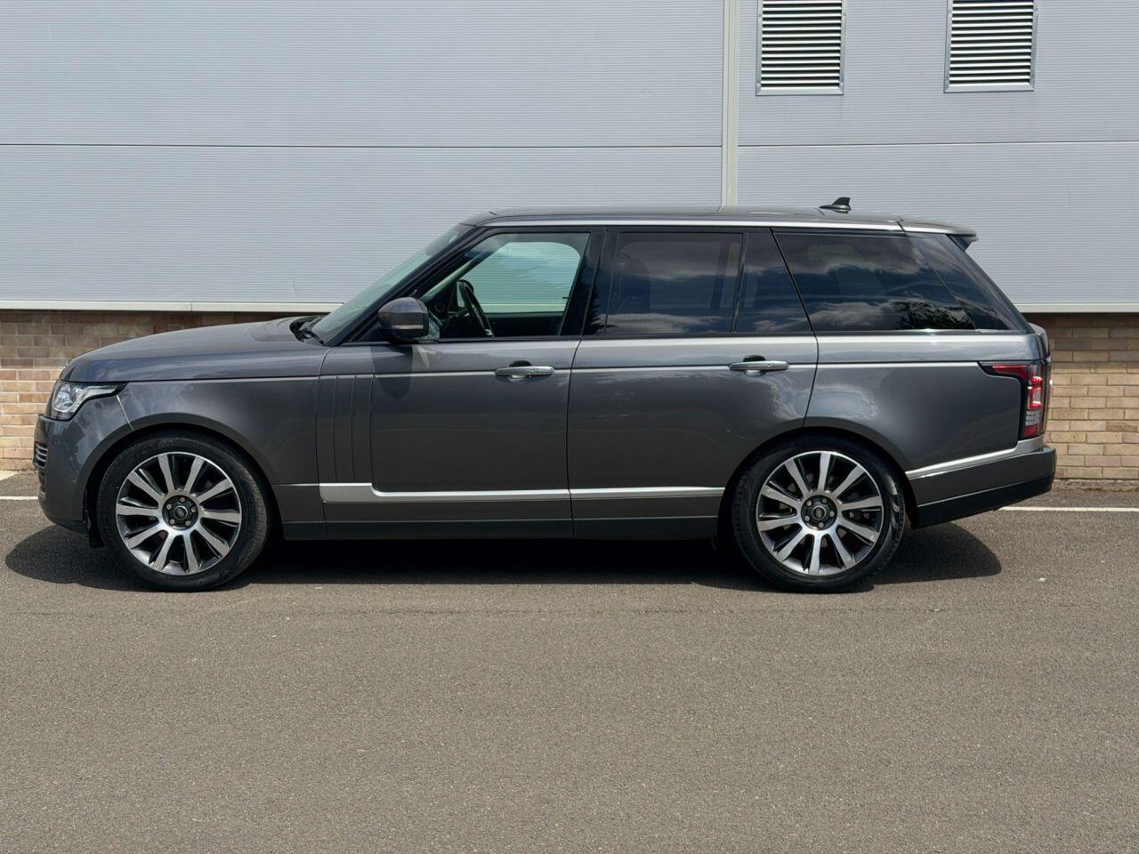 Land Rover Range Rover view 123